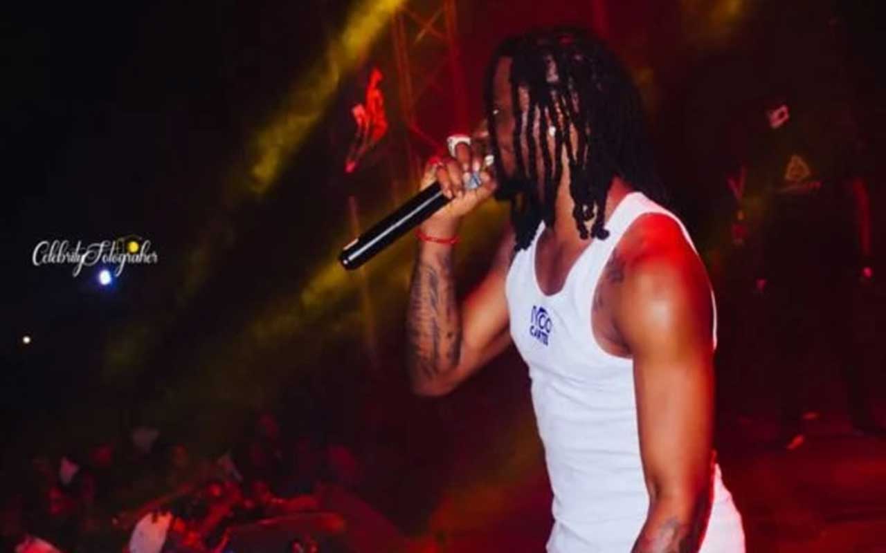1280x800 Rapper JeriQ thrills massive crowd at Onitsha Concert