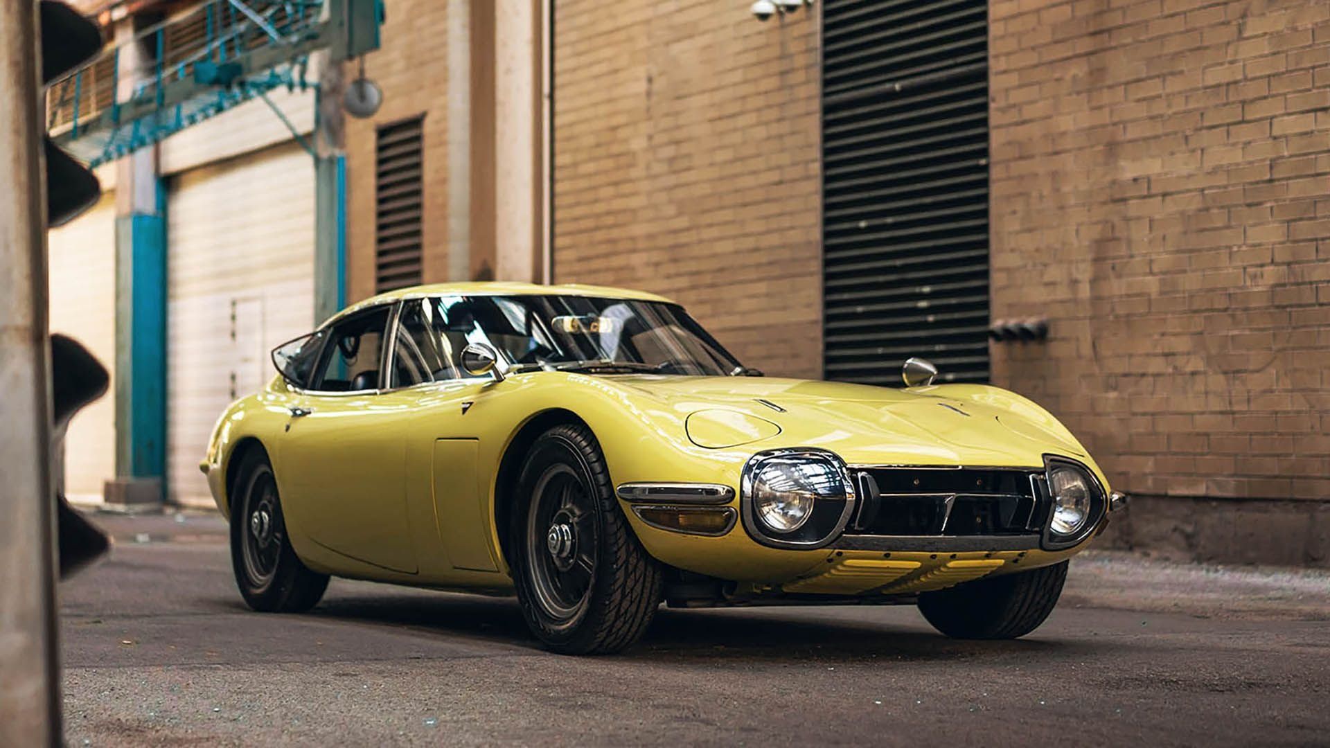 1920x1080 Toyota 2000GT. Monterey Jet Center 2023. Collector Car Auctions & Classic Cars. Broad Arrow Auctions