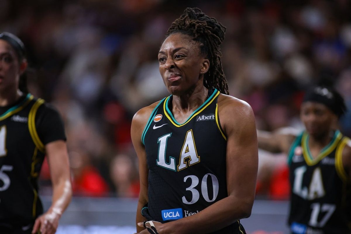 1200x800 Deadspin. Nneka Ogwumike eyes Sparks' scoring record against Sky