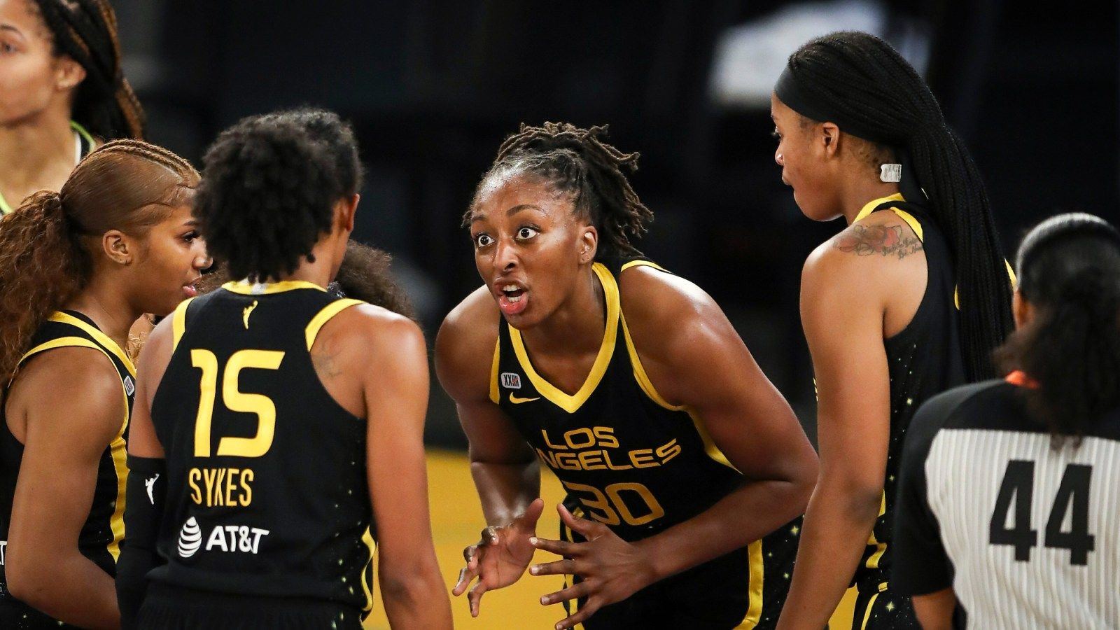 1600x900 Sparks, Nneka Ogwumike stress resilience in second half