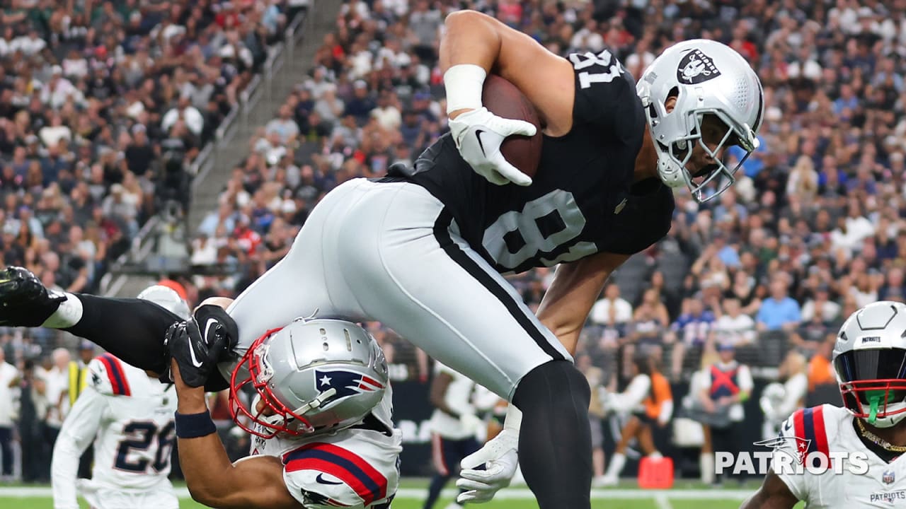 1280x720 Report: Patriots Add Veteran TE Austin Hooper