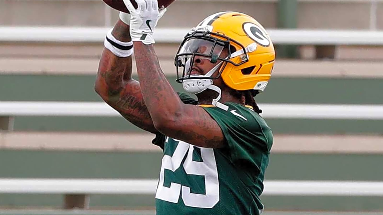 1600x900 Officials flag Packers S Xavier McKinney for controversial taunting penalty
