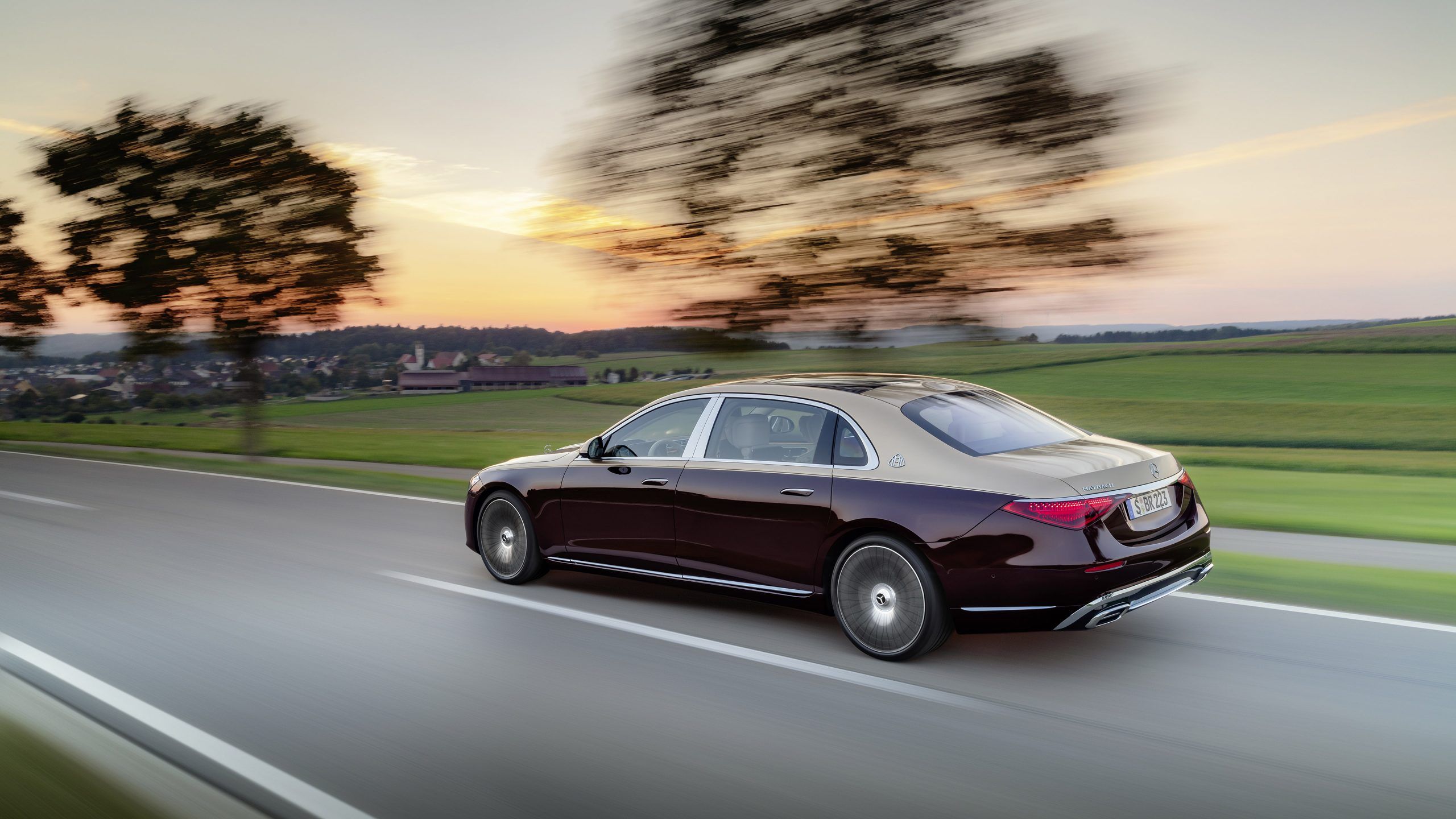 2560x1440 Mercedes Maybach S580 Wallpaper