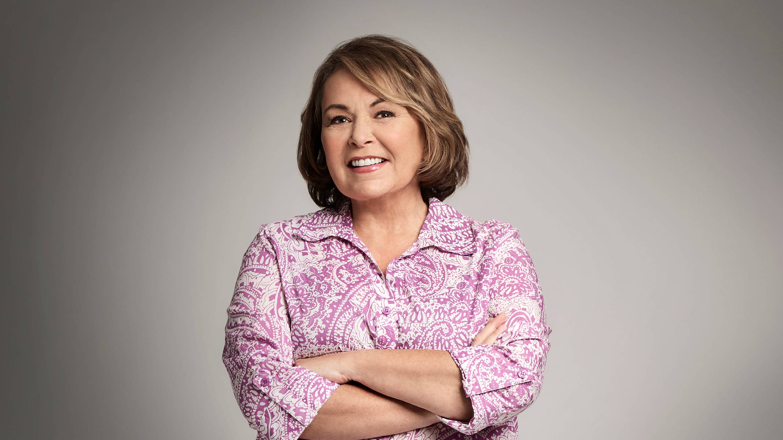 2560x1440 Roseanne Barr Reveals Her Leading Man for New TV Show's Journal