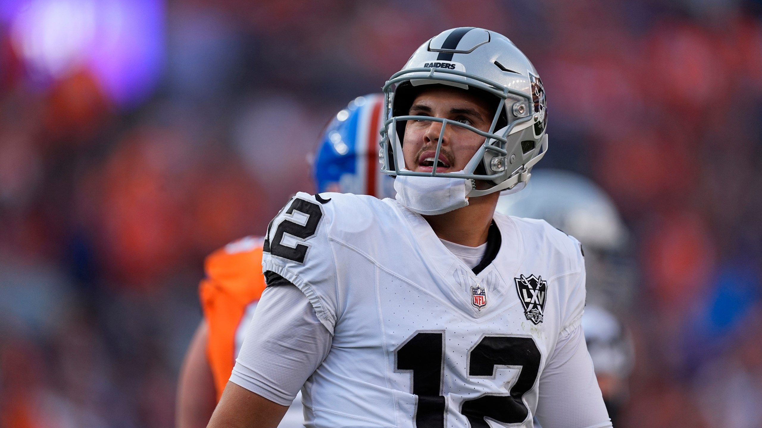 2560x1440 Raiders return to Aidan O'Connell as starting QB against the Steelers, benching Gardner Minshew. WCBD News 2