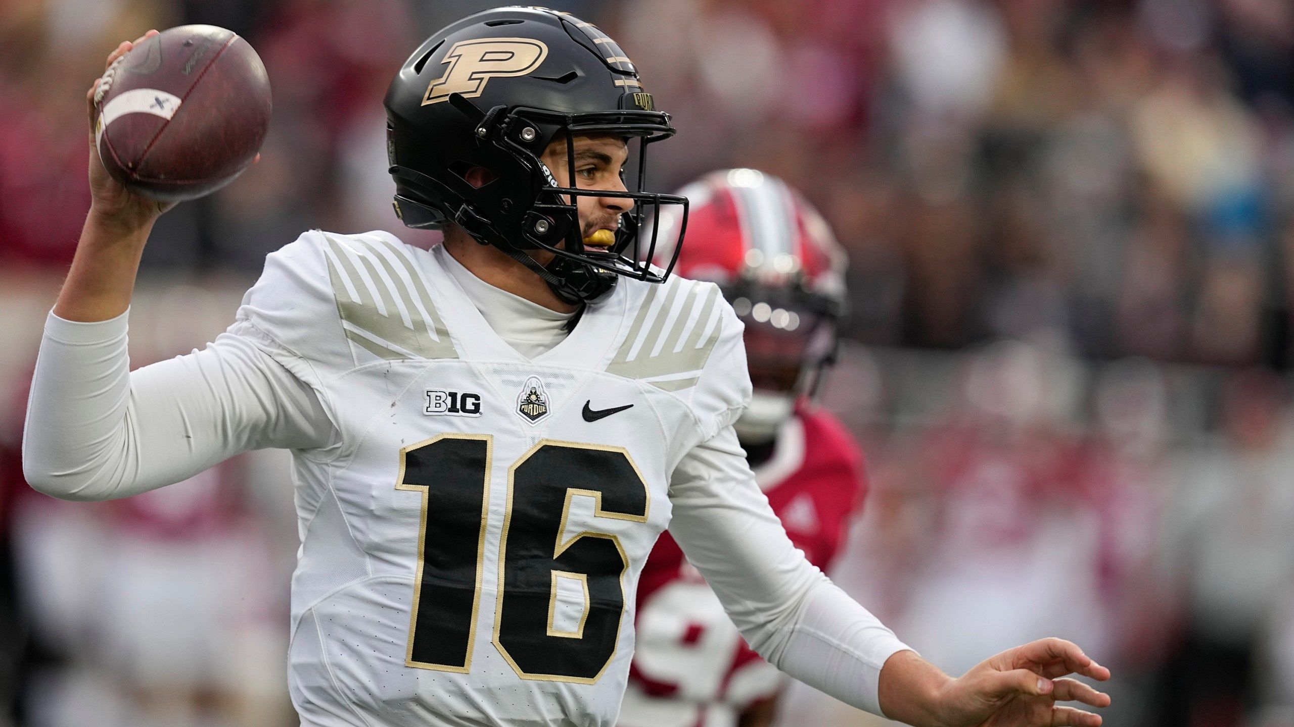 2560x1440 Purdue University Quarterback Aiden O'Connell mourning loss of brother