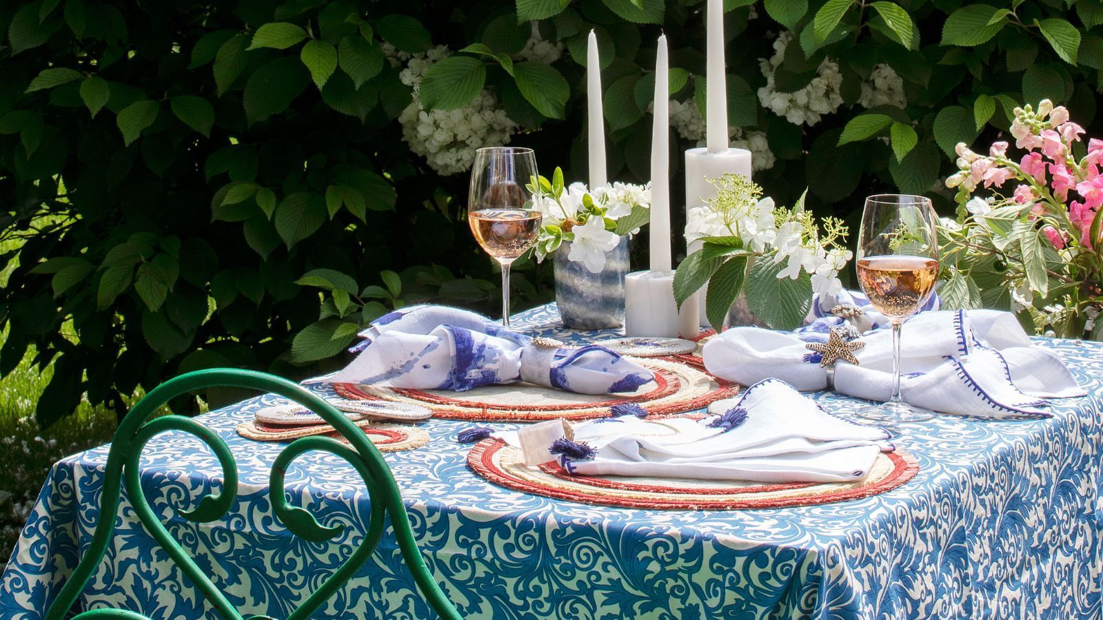1600x900 Summer table decor ideas. Homes and Gardens