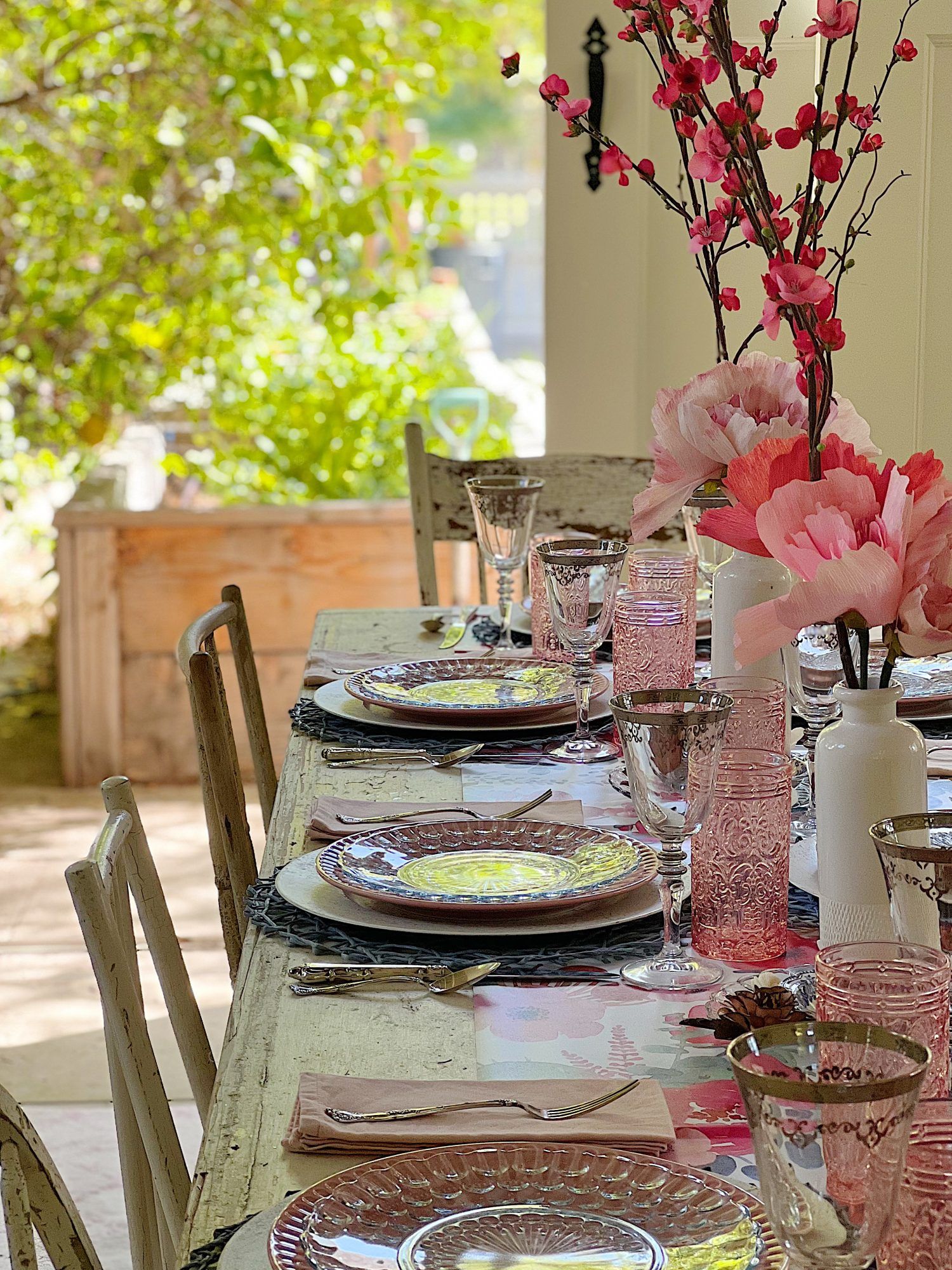 1500x2000 Easy DIY Spring Wallpaper Table Runner 100 YEAR OLD HOME
