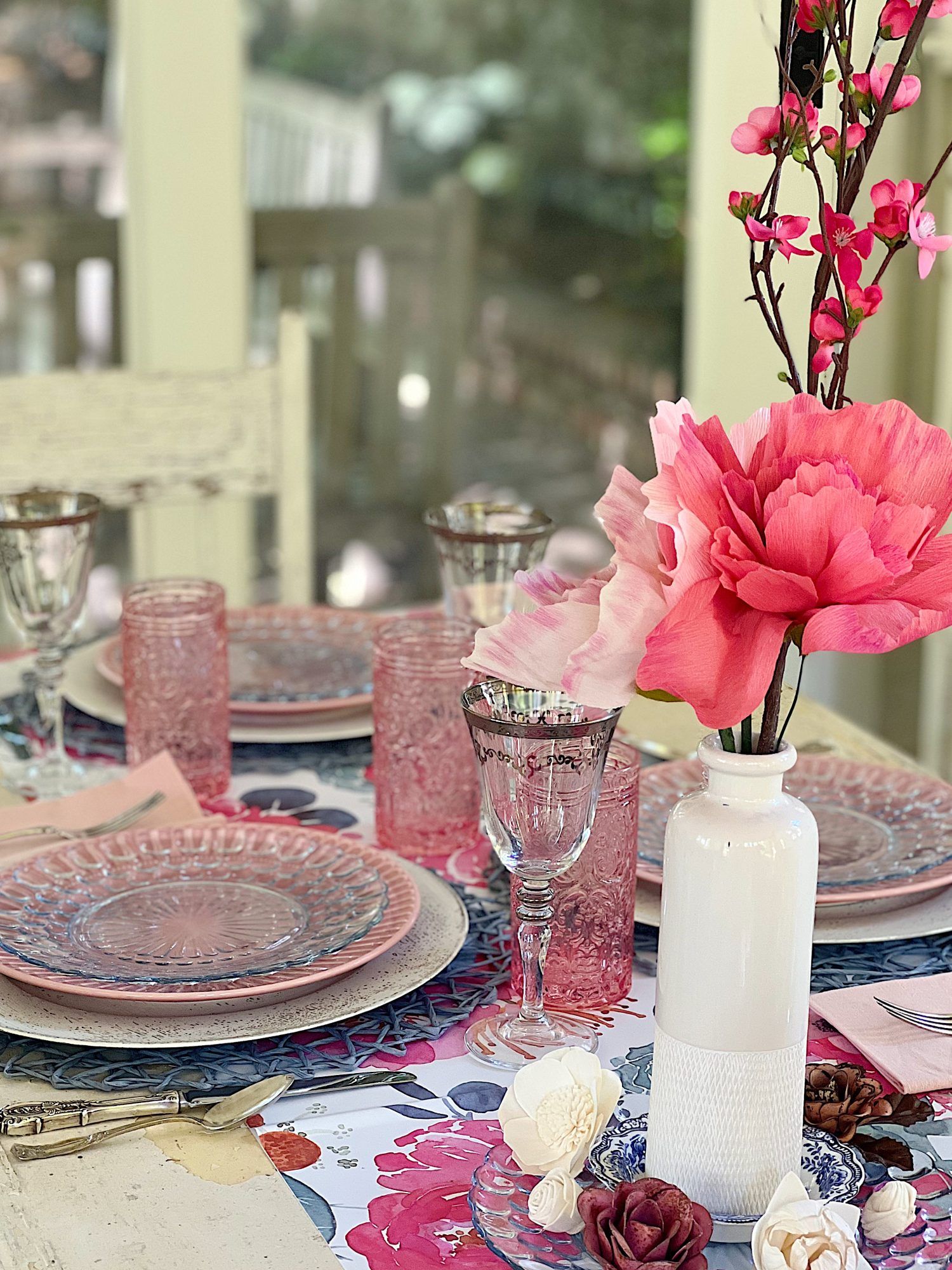 1500x2000 Easy DIY Spring Wallpaper Table Runner 100 YEAR OLD HOME