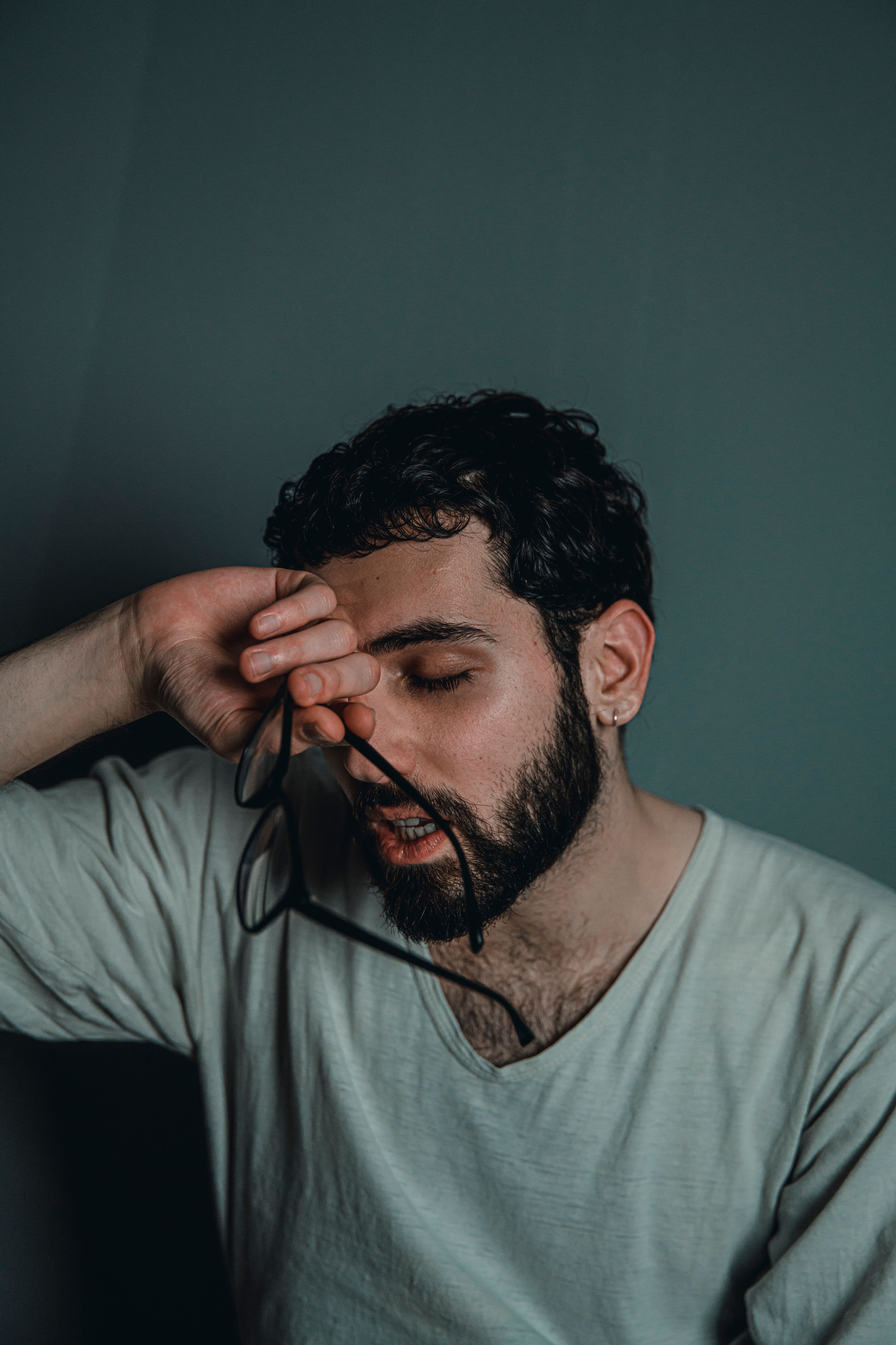5504x8256 Tired Face Photo, Download The BEST Free Tired Face & HD Image