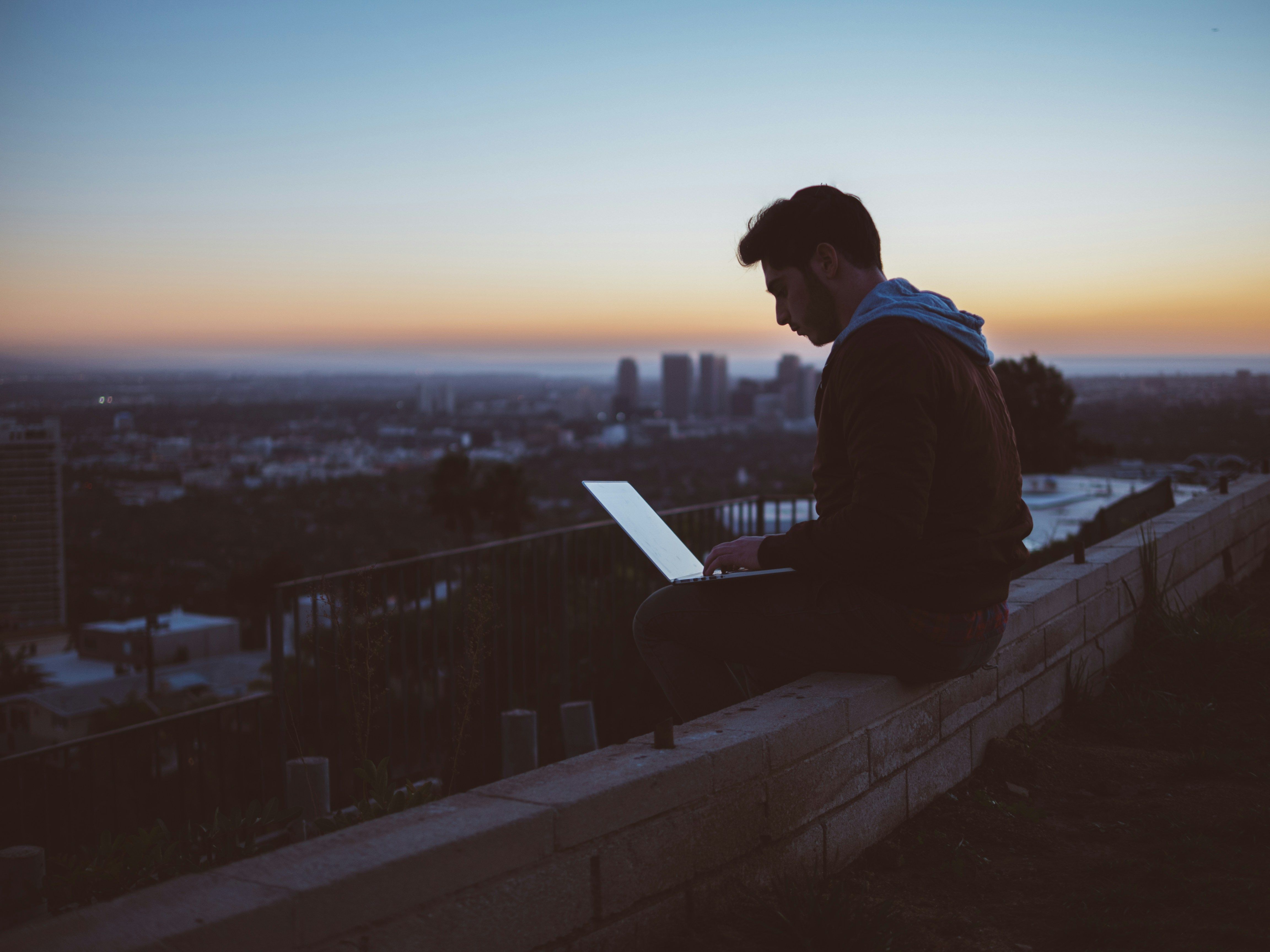 4608x3456 How to Keep Working Hard Even When You're Tired and Unmotivated