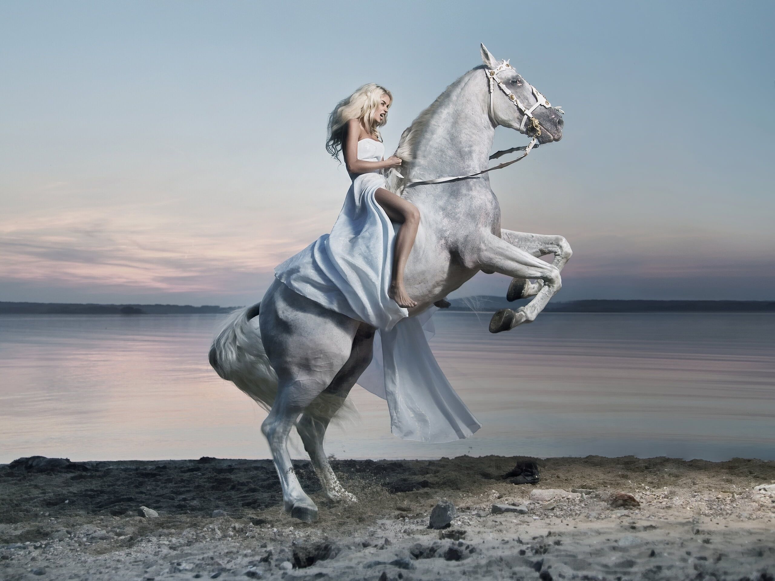 2560x1921 Women Riding Horse Wallpaper