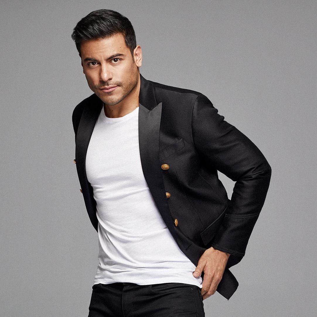 1082x1079 Carlos Rivera está de fiesta: El mexicano celebra 36 vueltas al sol. Radio Disney Latinoamérica