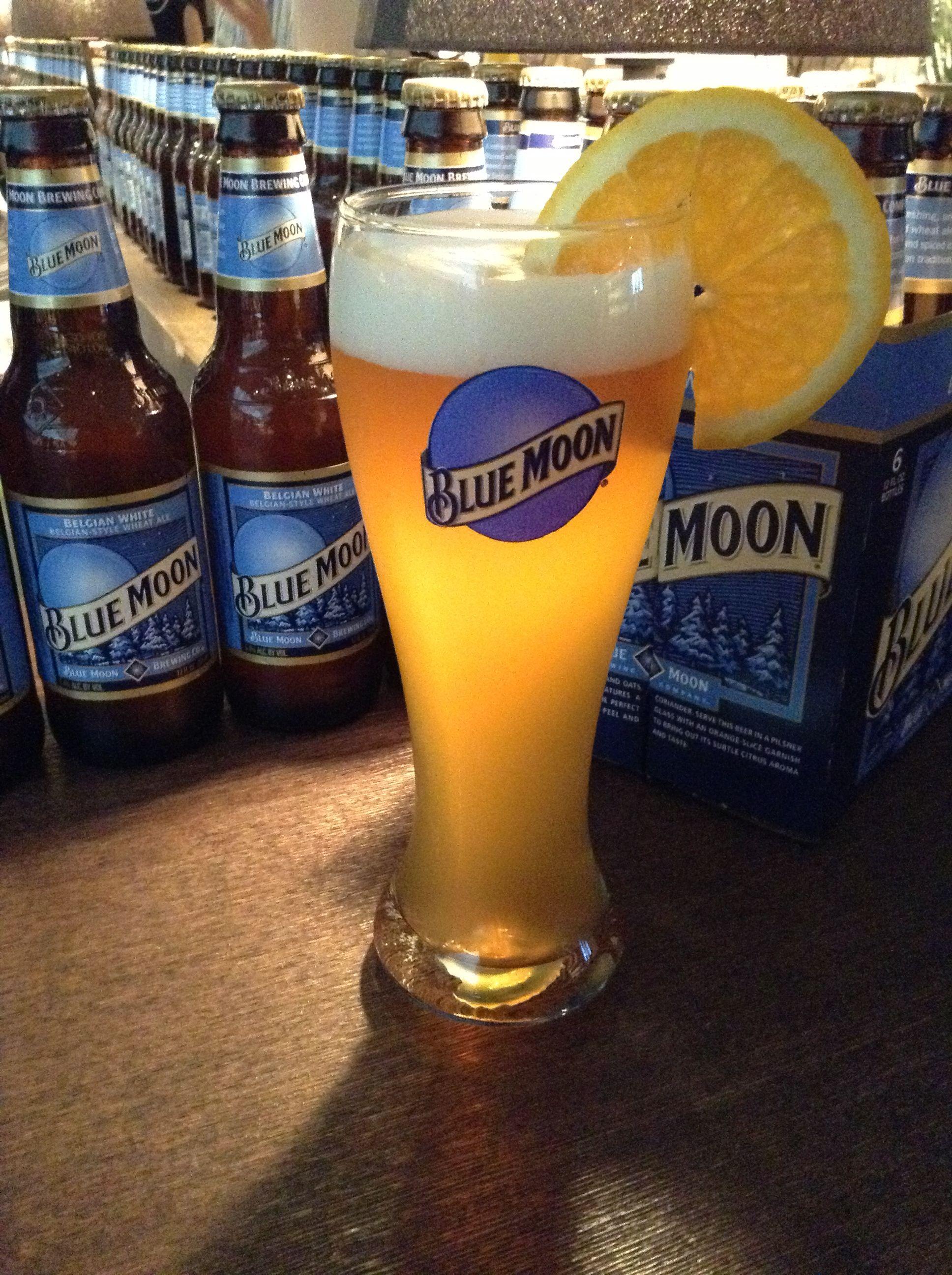 1936x2592 Blue Moon in Tokyo. Food Sake Tokyo