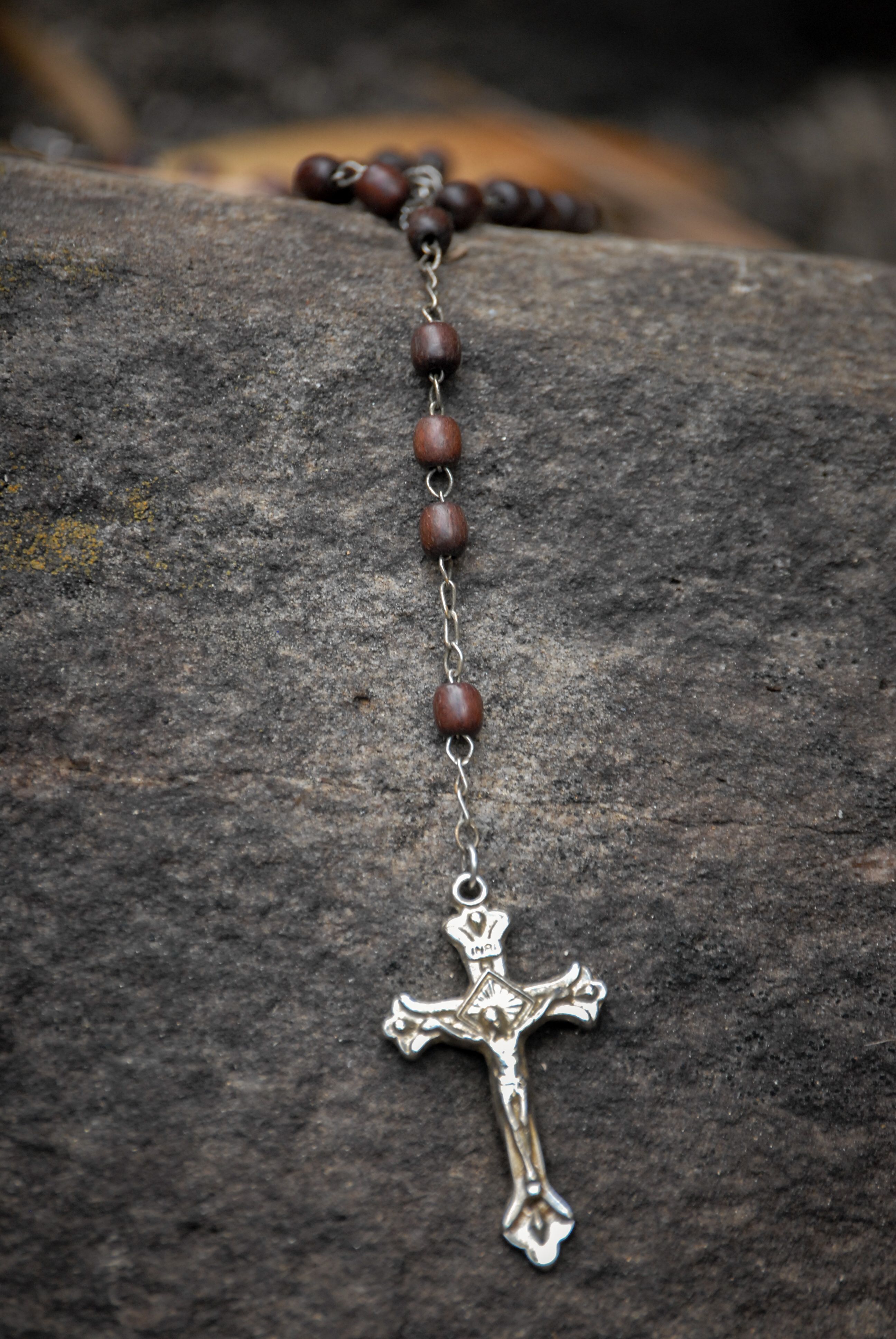 2592x3872 Rosary Background Photo, Download The BEST Free Rosary Background & HD Image