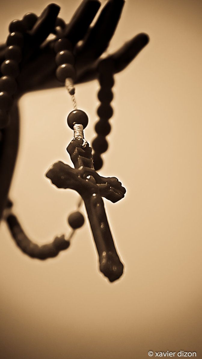 672x1190 Rosary iPhone Wallpaper