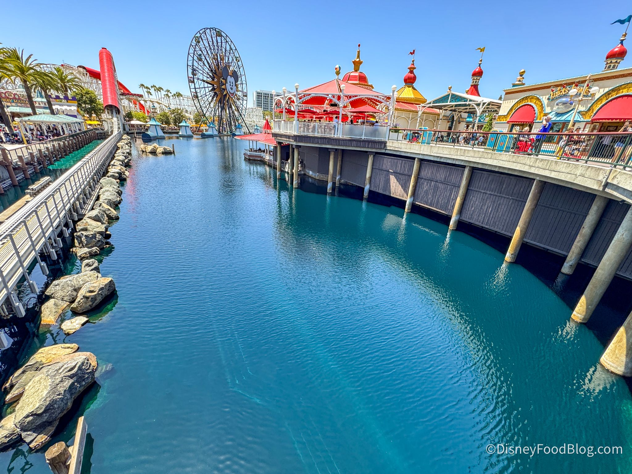 2048x1536 Pixar Pier in Disney California Adventure. the disney food blog
