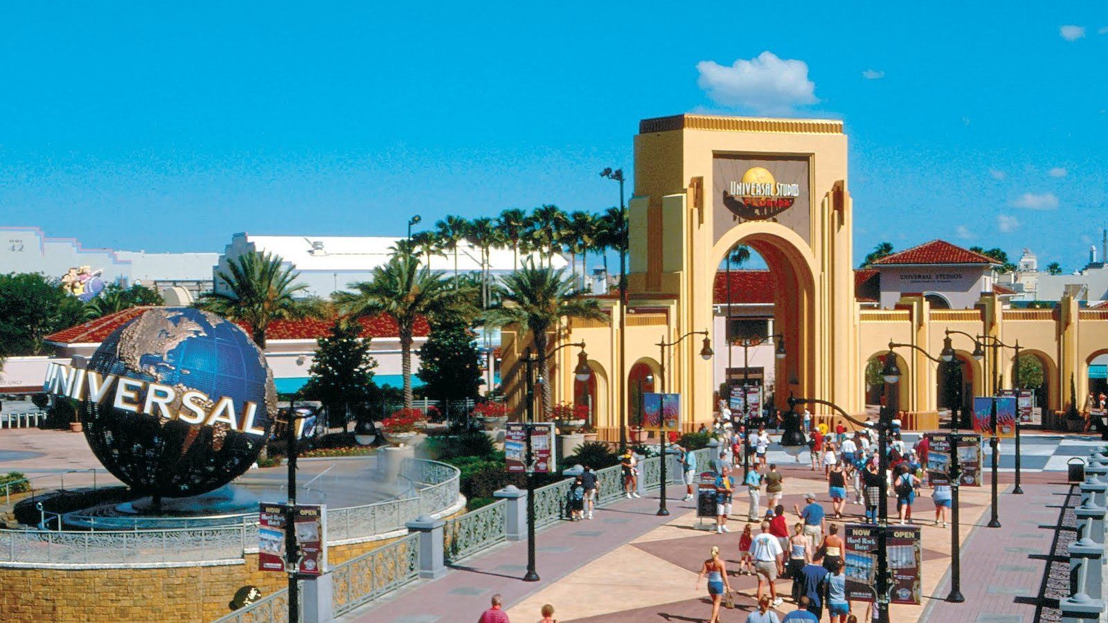 1600x900 Universal Studios Hollywood Desktop Wallpaper 122322