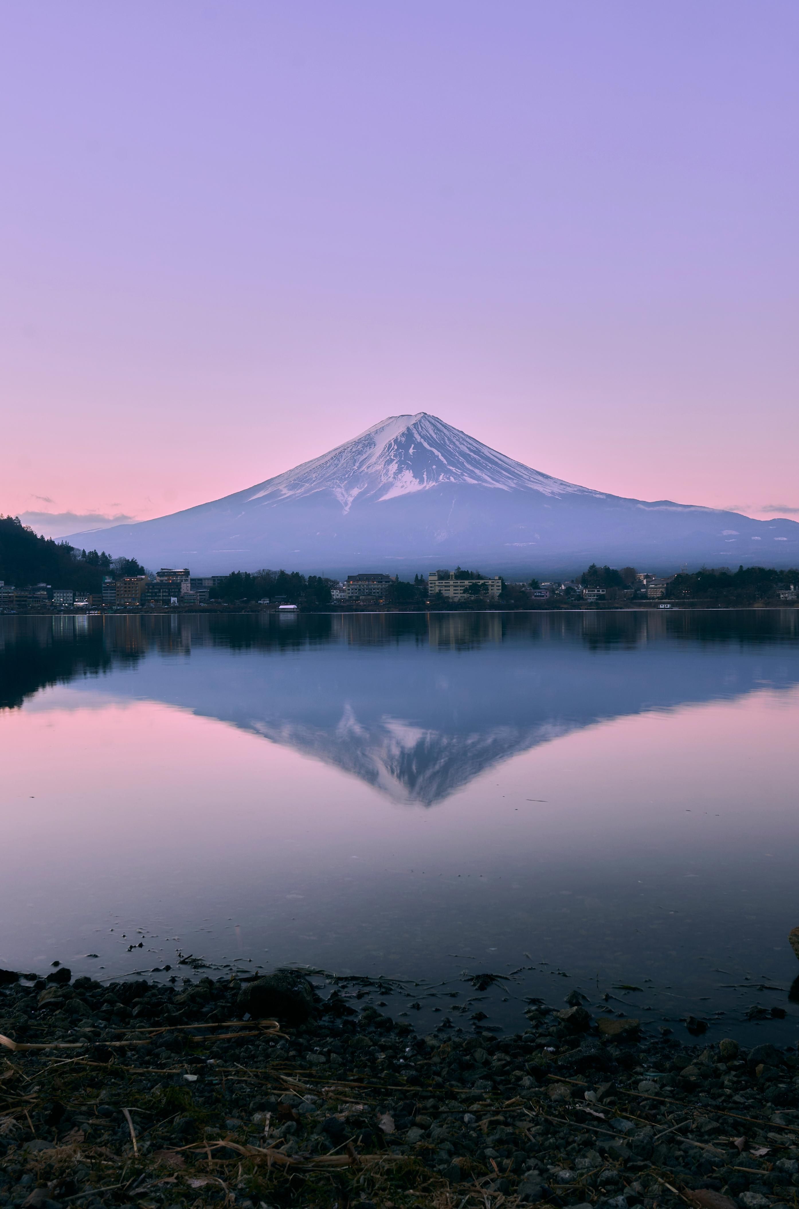 2788x4218 Mt. Fuji from Lake Kawaguchiko
