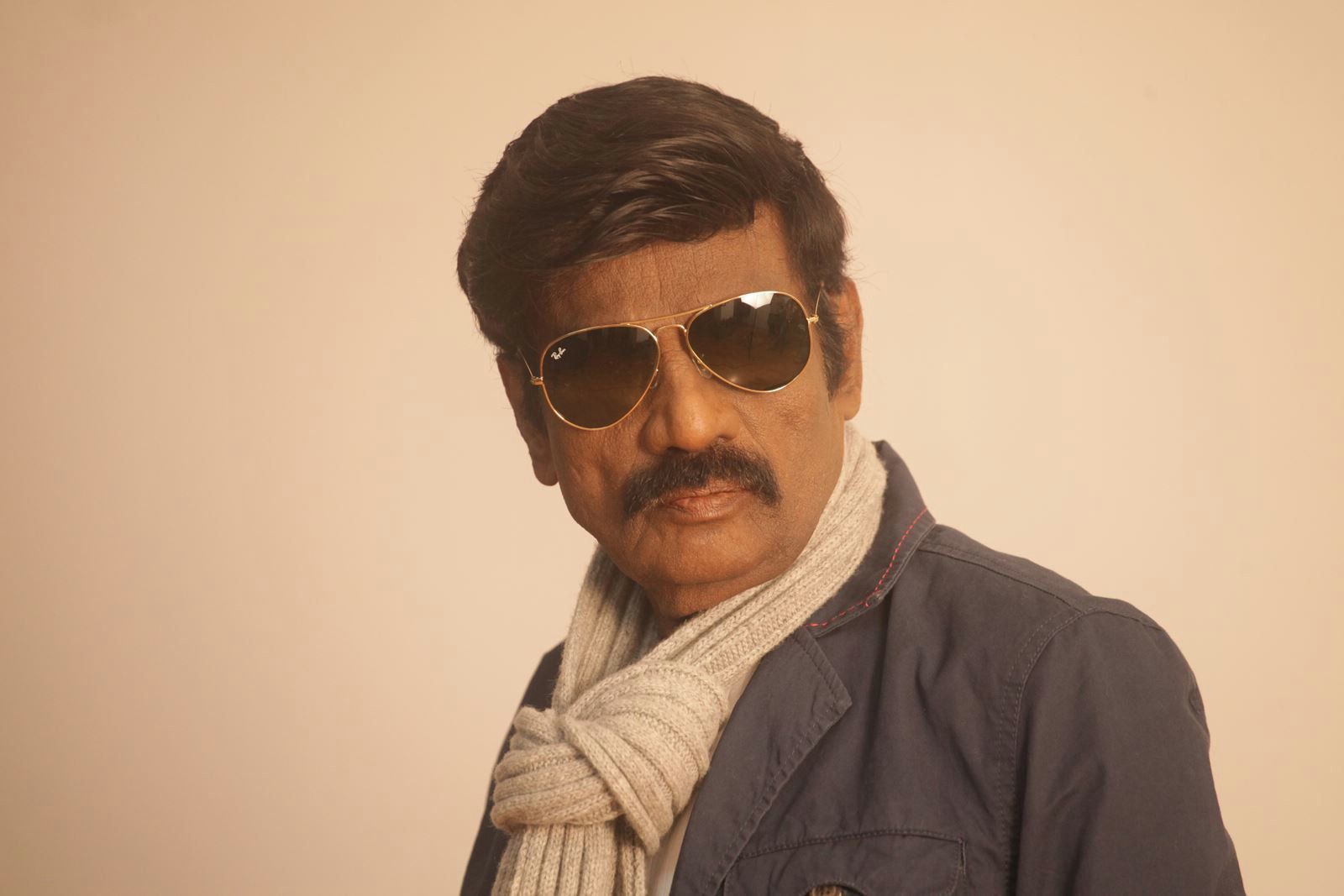 1600x1067 Goundamani Wallpaper