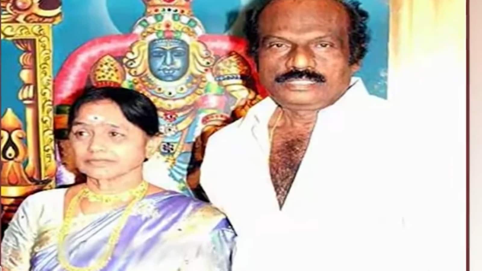 1600x900 Tamil Comedy Legend Goundamani's Wife Passes Away, Senthil Offers Support