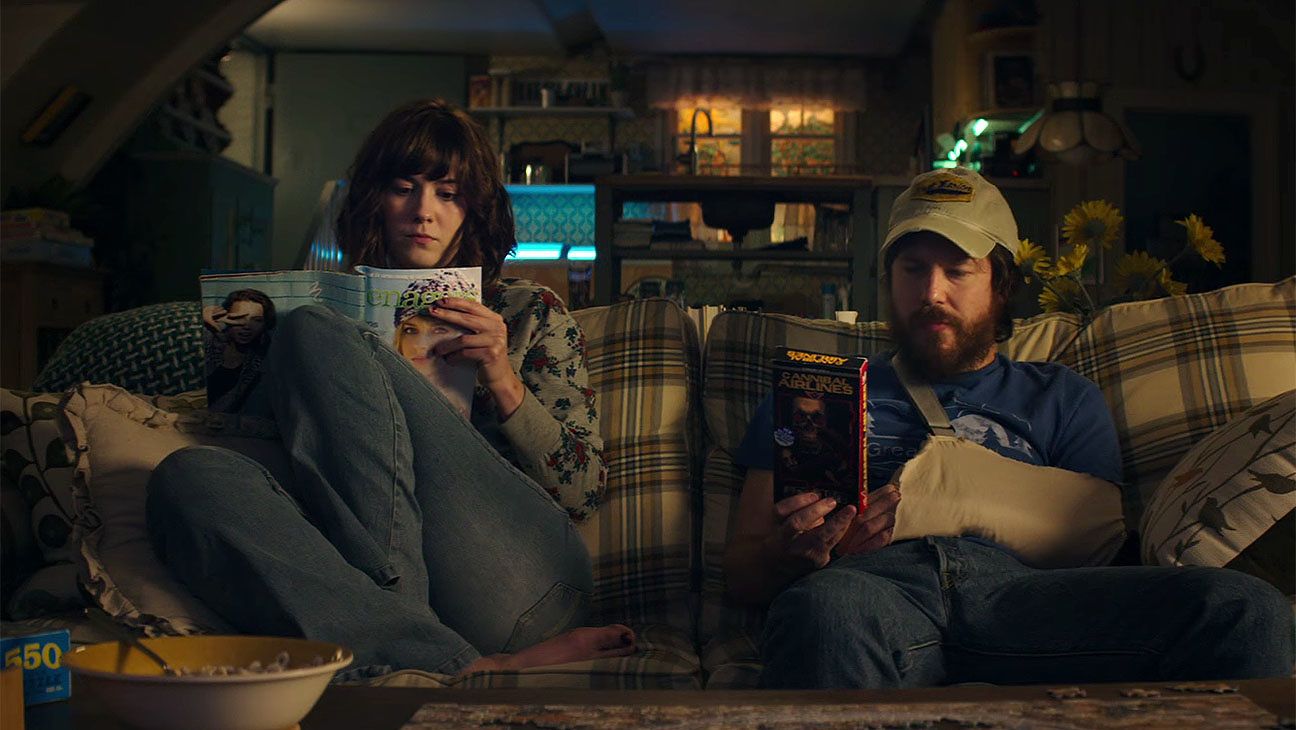 1296x730 Cloverfield Lane Review