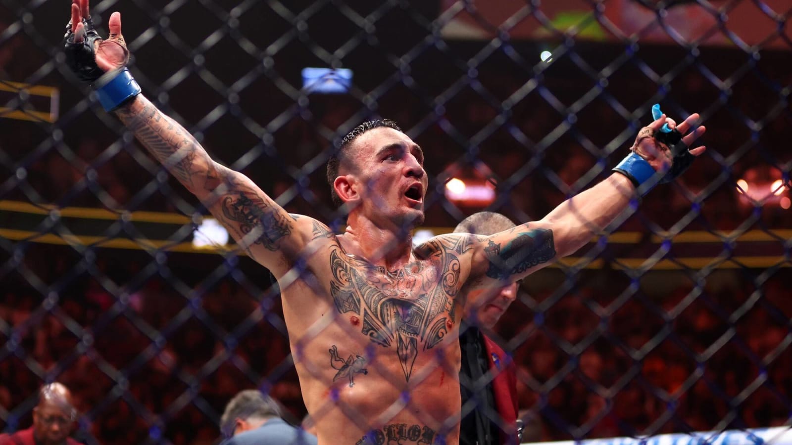 1600x900 UFC 300: Max Holloway Justin Gaethje Put On Instant Classic