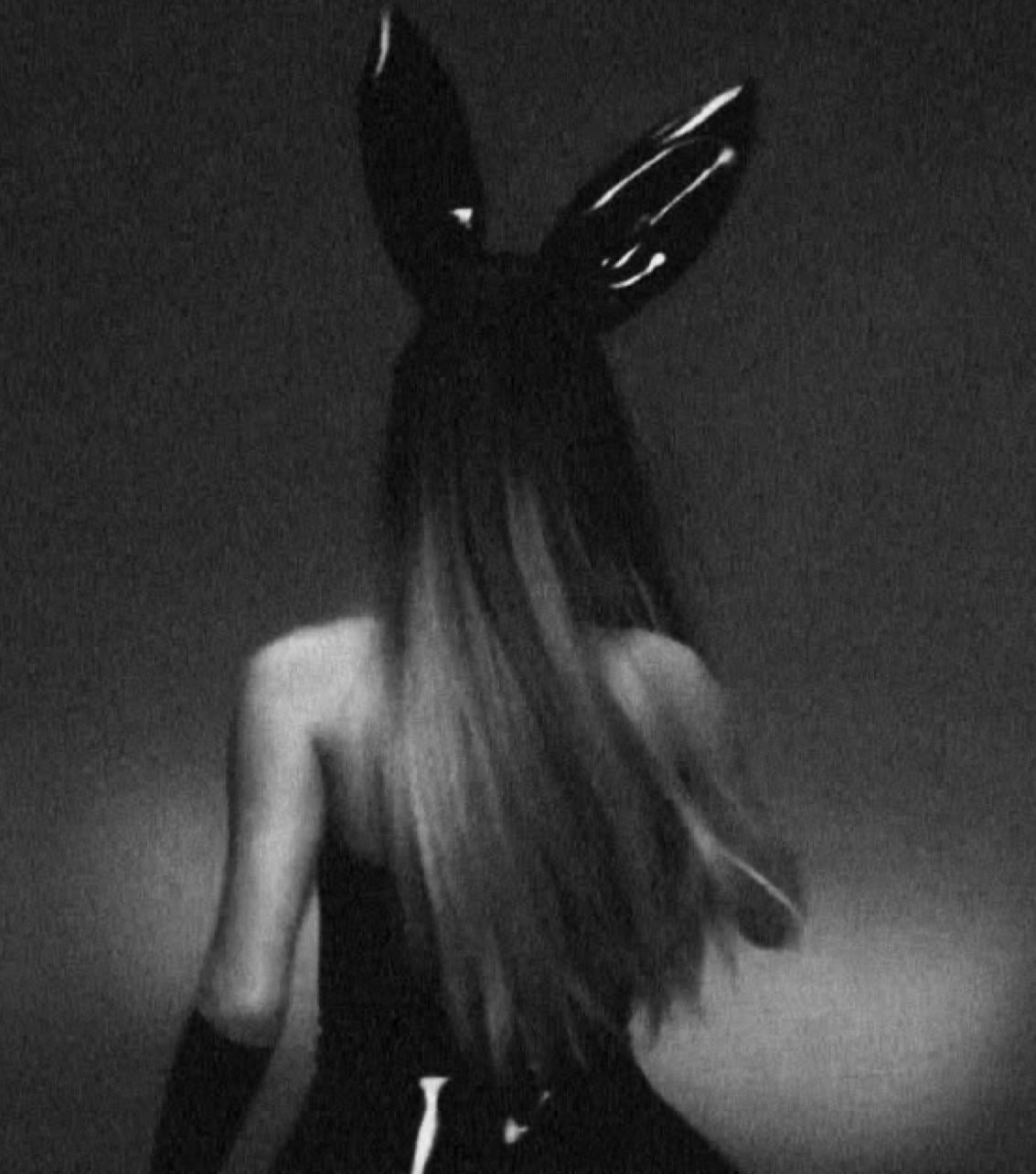 1133x1285 Favourite Ariana photo? Need wallpaper ideas!