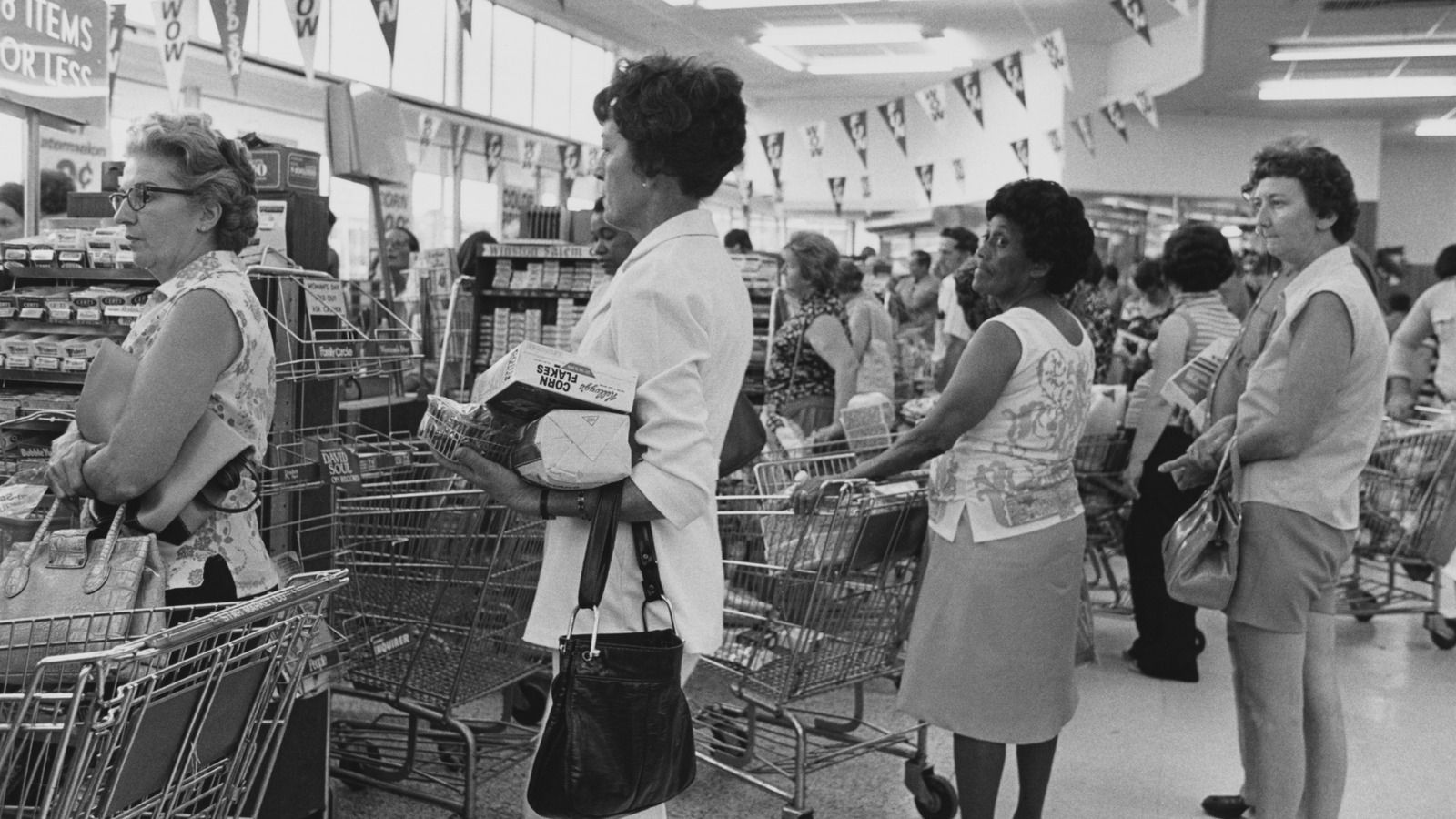 1600x900 Here's What It Looked Like To Grocery Shop In The '70s