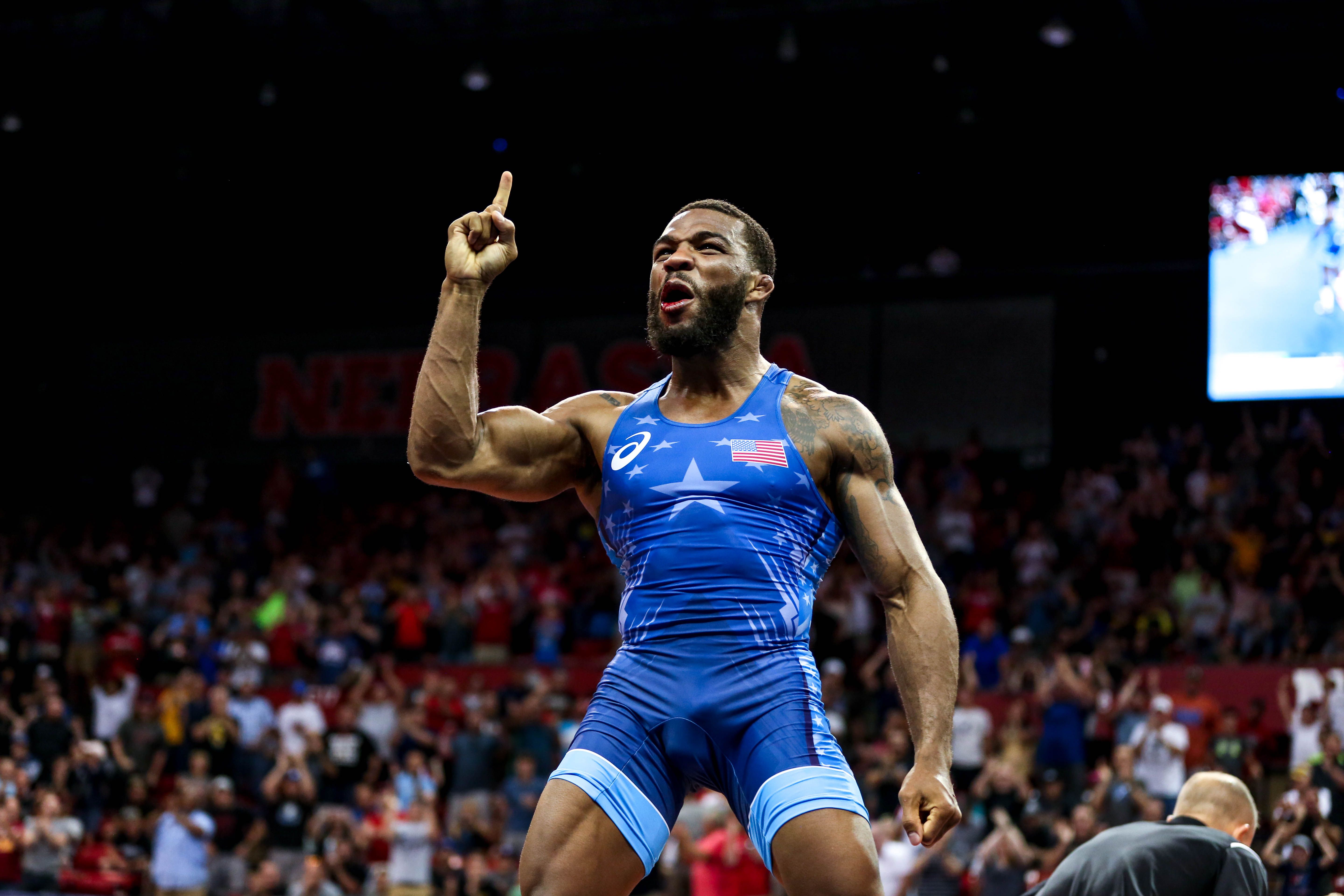 5760x3840 Jordan Burroughs Wallpaper