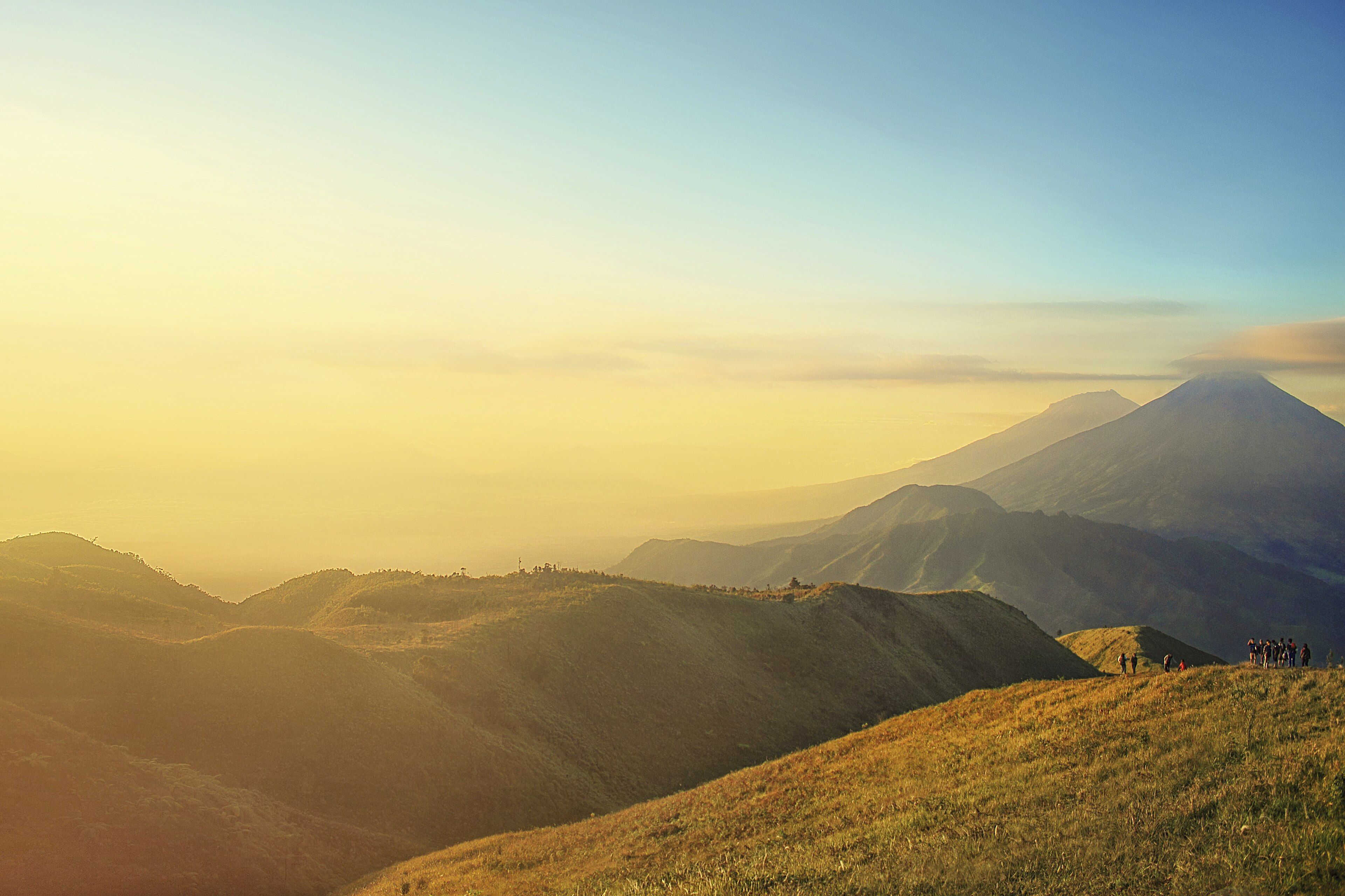 3840x2560 Pagi Hari Di Gunung