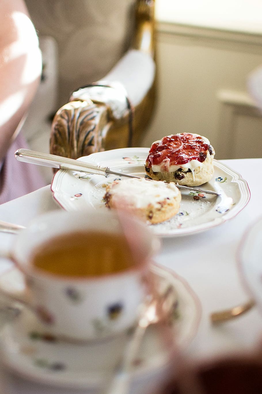 910x1365 Scone 1080P, 2K, 4K, 5K HD wallpaper free download