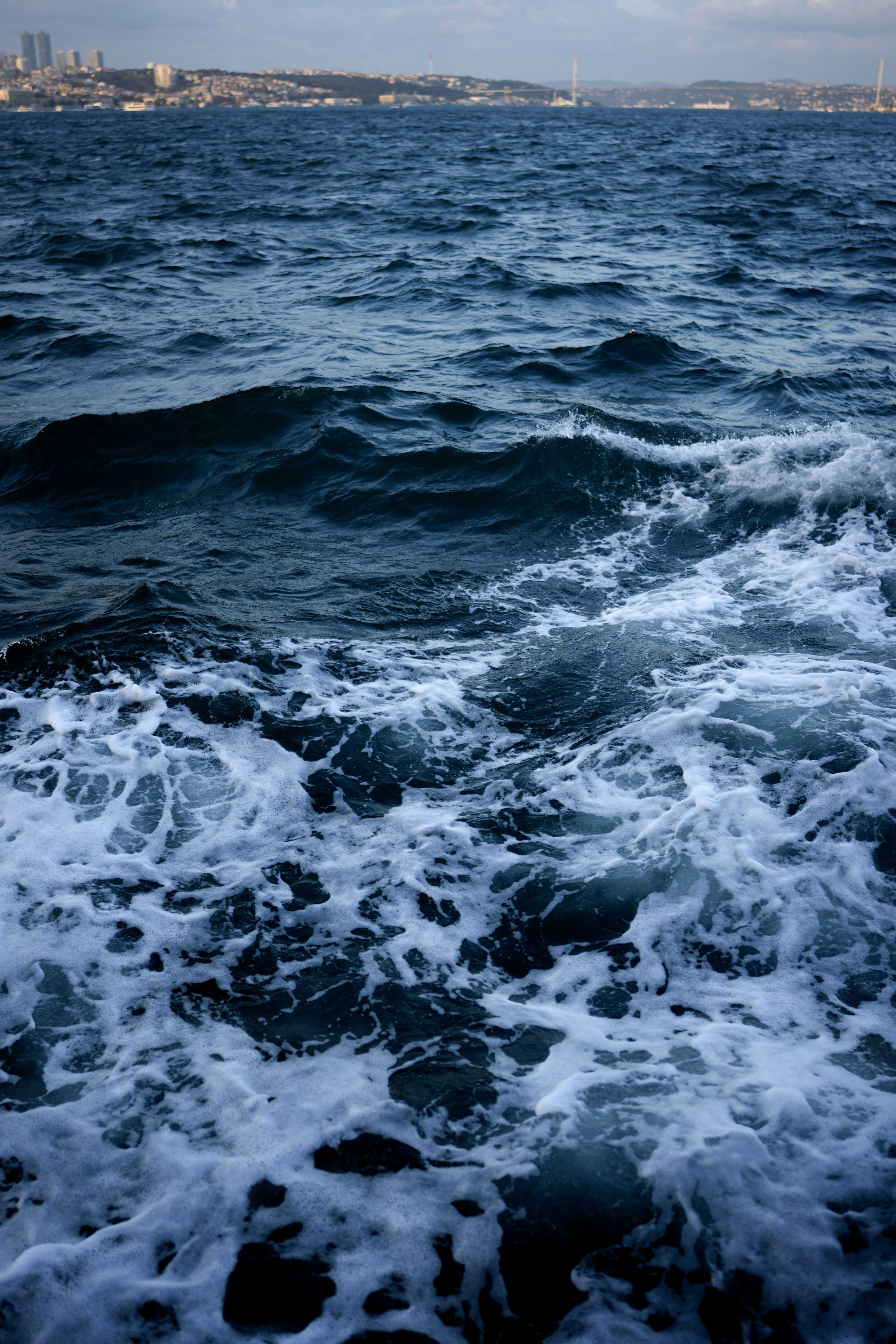 4672x7008 Rough Seas Photo, Download The BEST Free Rough Seas & HD Image