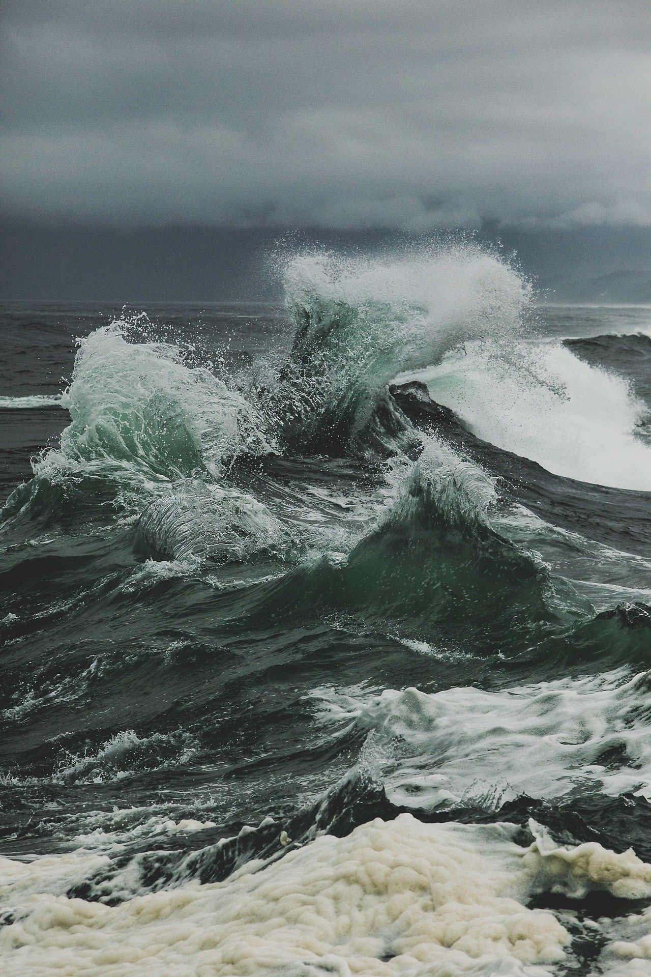 1280x1920 Stormy Sea iPhone Wallpaper
