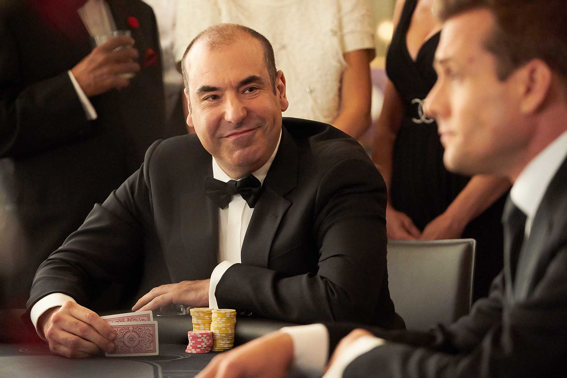 1825x1217 Suits LA Will See Louis Litt Return in a Guest Role