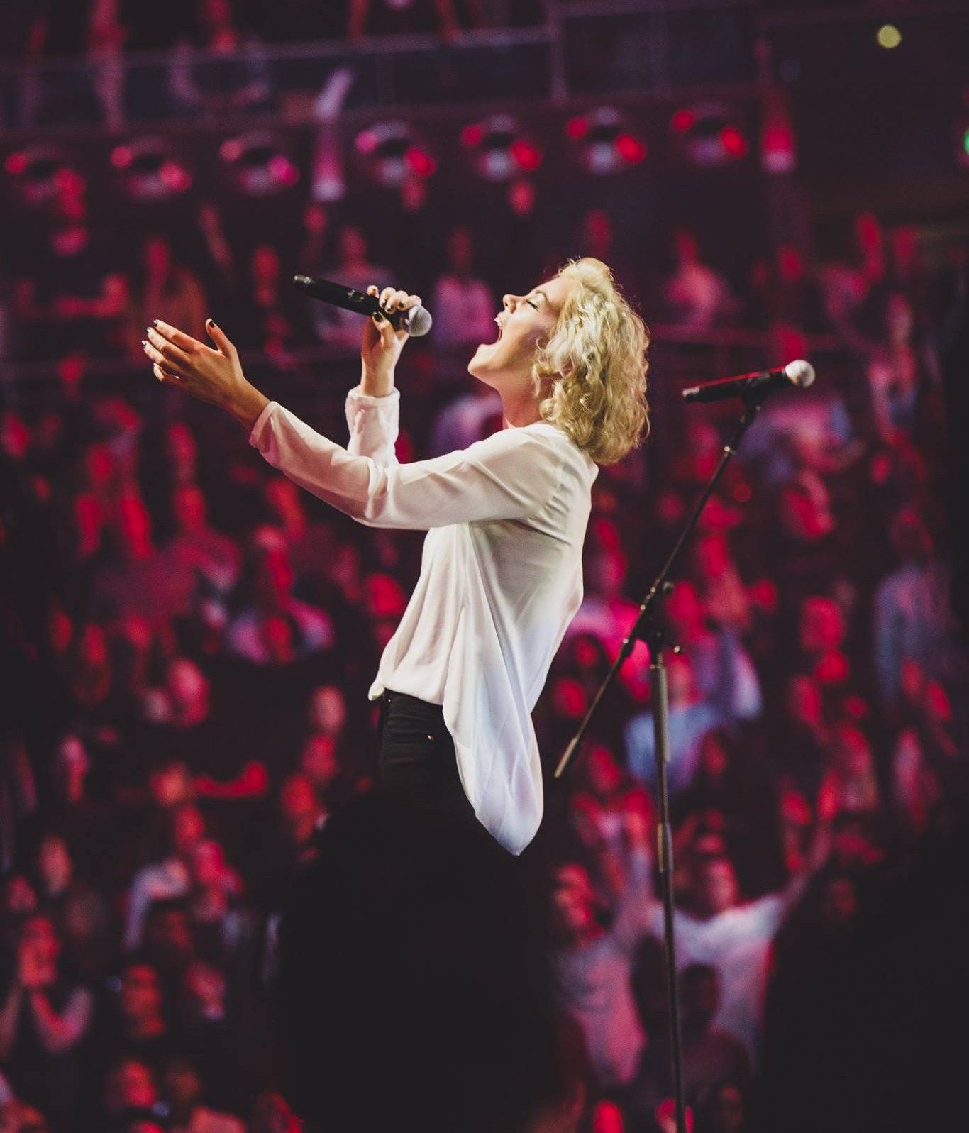 1366x1597 Taya Smith, Hillsong UNITED #tayasmith #hillsongunited. Hillsong united wallpaper, Taya smith oceans, Hillsong united touch