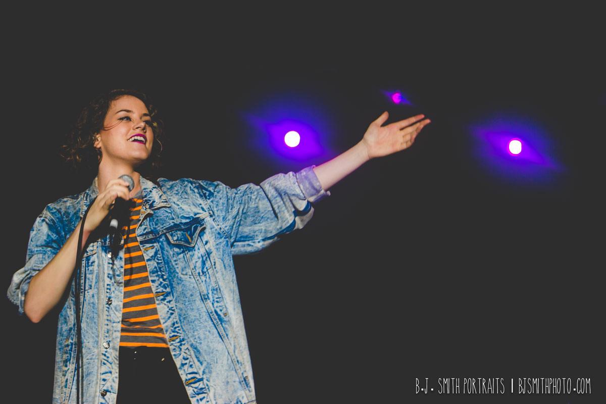 1200x800 Taya Smith Wallpaper
