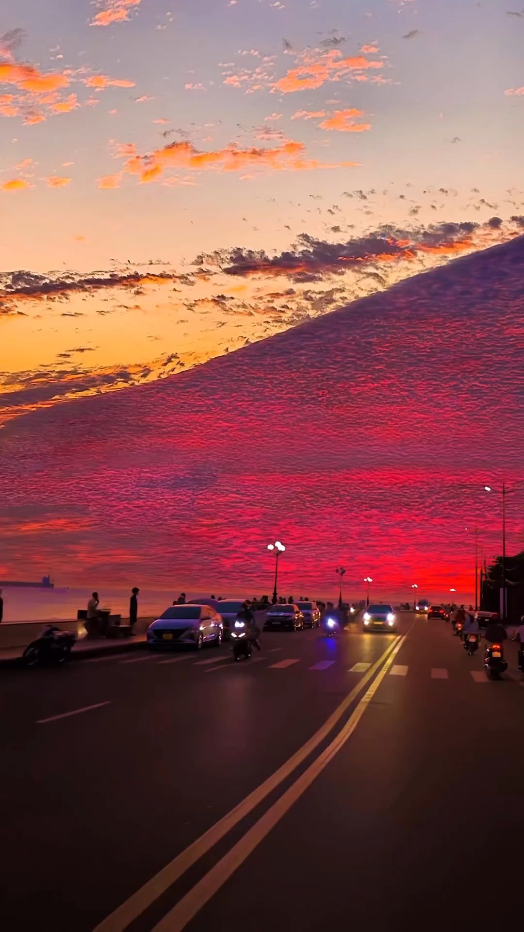 1080x1920 Vung Tau City In Vietnam. That's Scary And Breath Taking At The Same Time