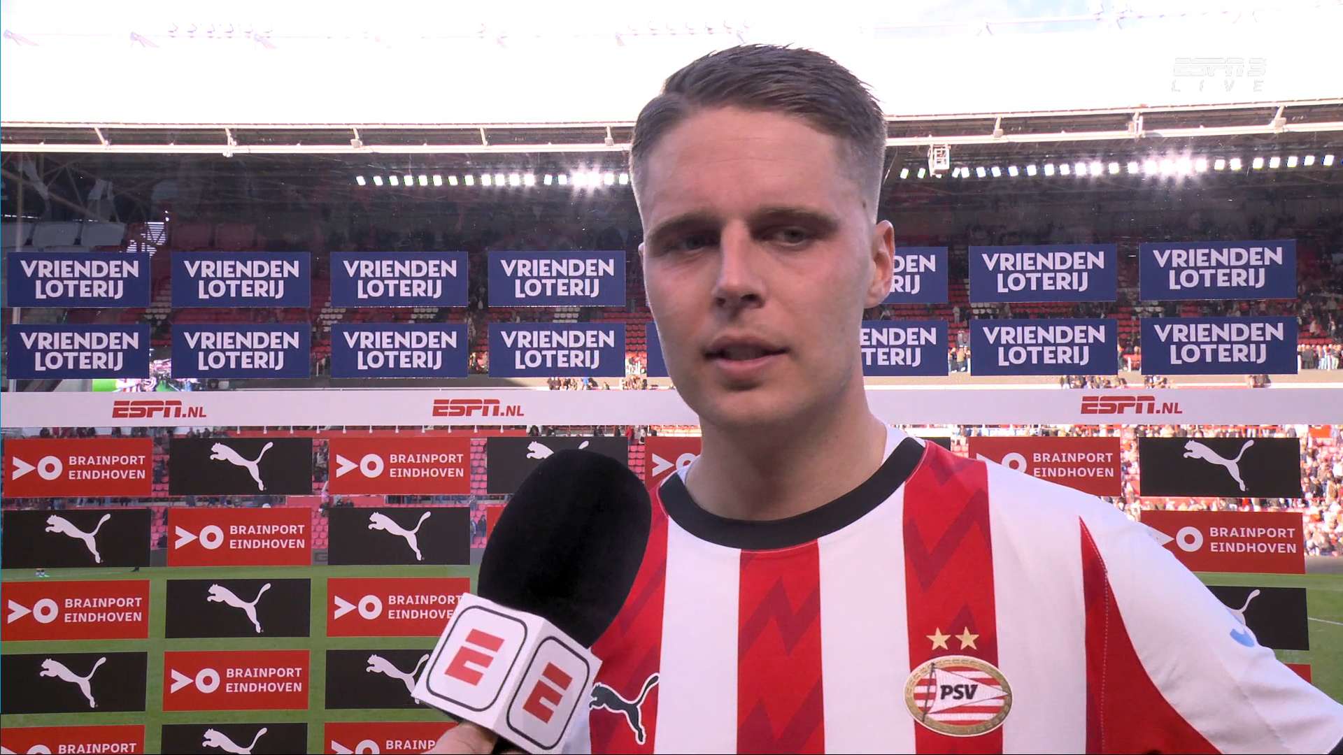 1920x1080 Joey Veerman Is Deeply Affected By The Serious Looking Injury Sustained By His Close Friend Jerdy Schouten