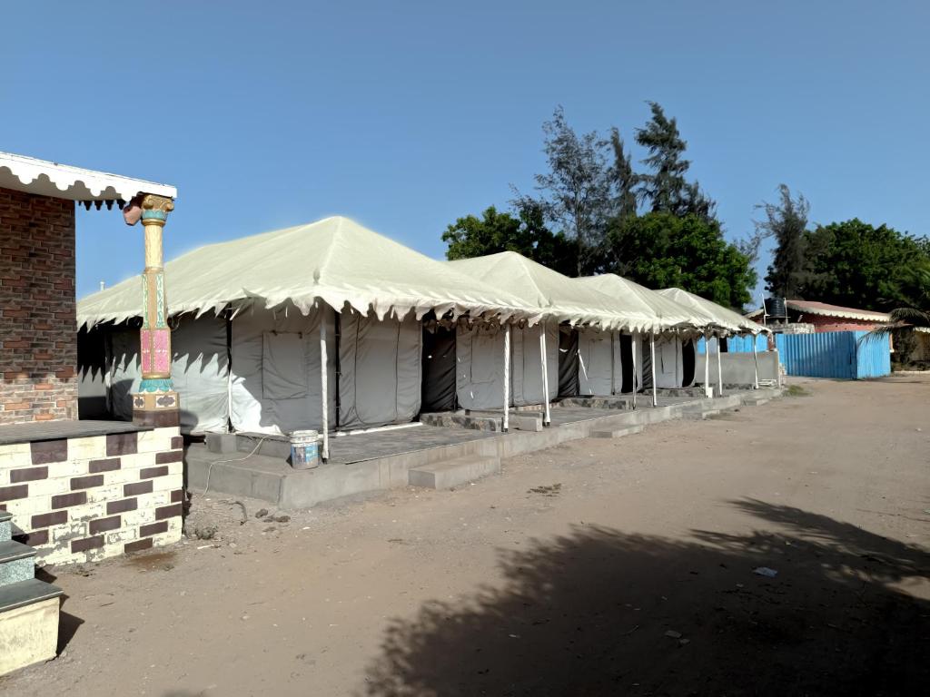 1024x768 Maa Ashapura Garden & Resort, Mātānomadh (updated prices 2027)