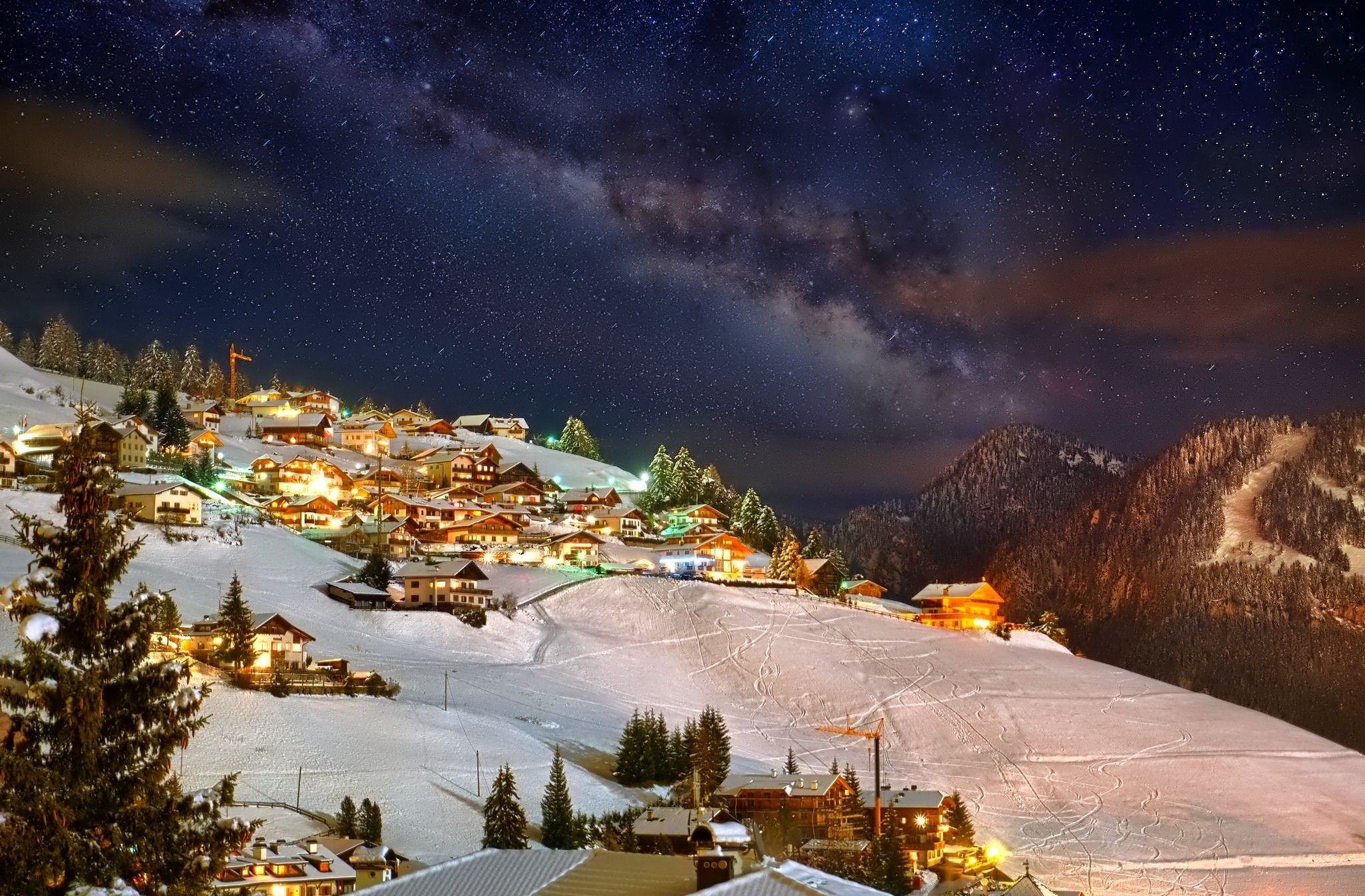 2048x1345 Desktop wallpaper: Switzerland, Winter, Village, Starry Sky, Man Made, Mountain 4K free download for PC. 656891