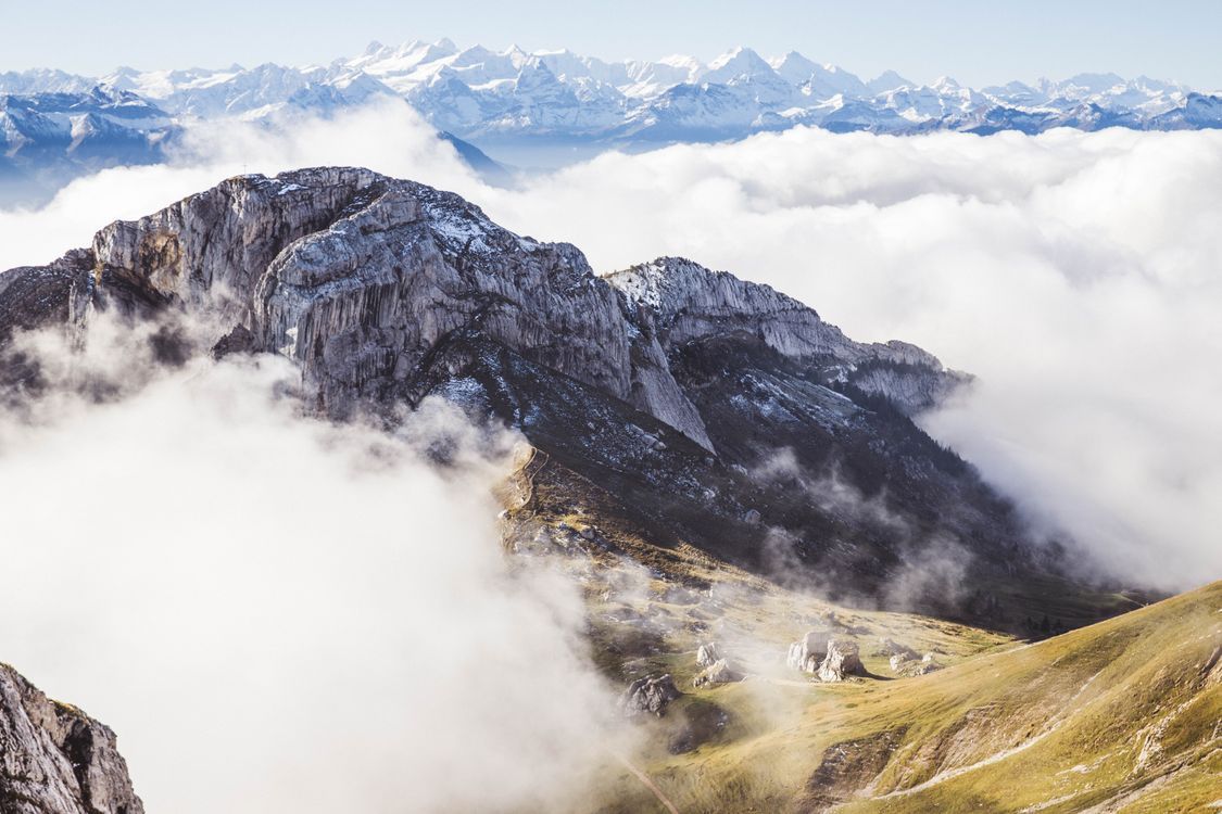 1125x750 Stunning Aerial View of Swiss Alps in Obwald · Free