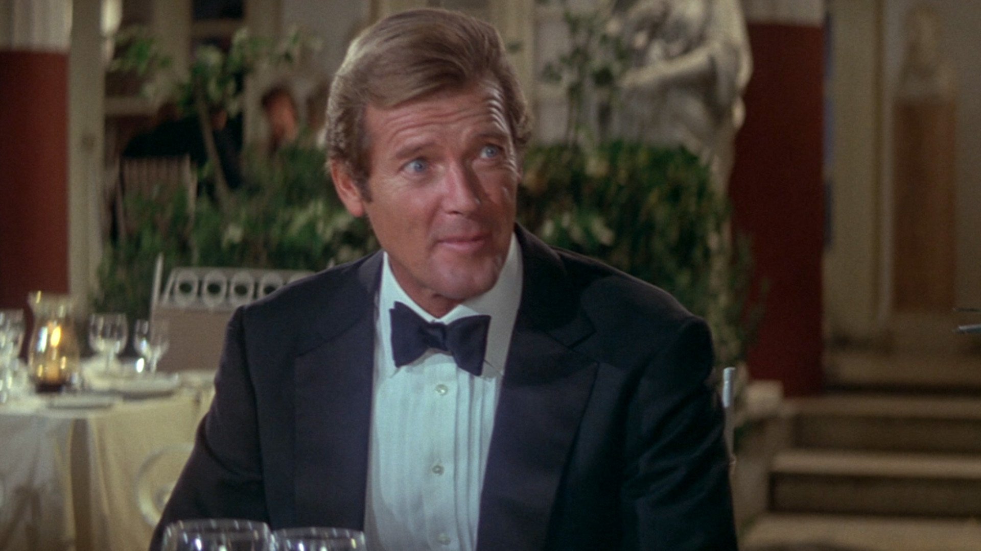 1920x1080 Dinner with Kristatos in a Notched Lapel Dinner Suit in For Your Eyes Only