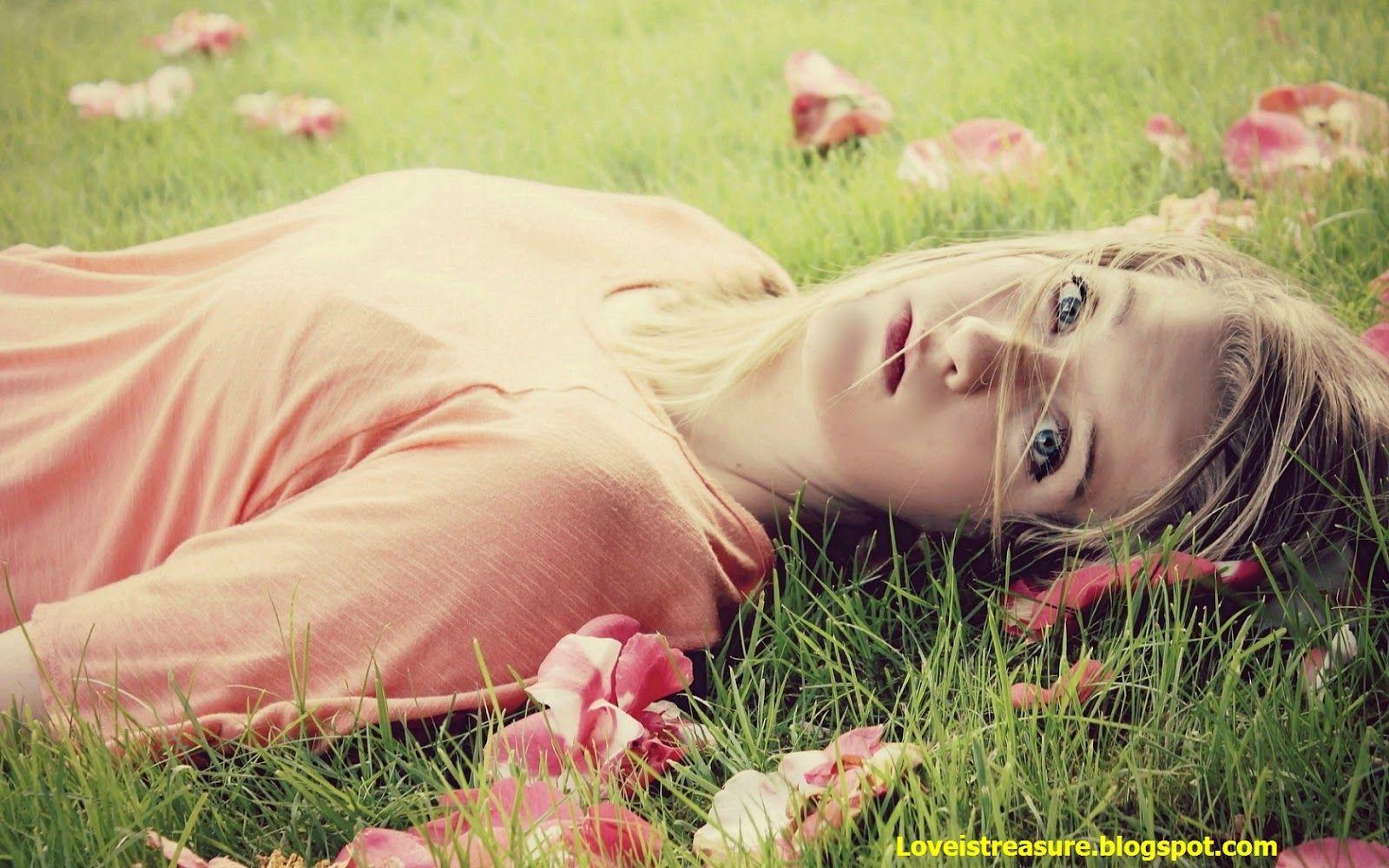 1600x1000 Love Quotes: Alone sad girls. Alone sad girls wallpaper. Alone sad girl picture. Alone sad girl pics. Alone sad girl photo. sad girls picture. alone girls