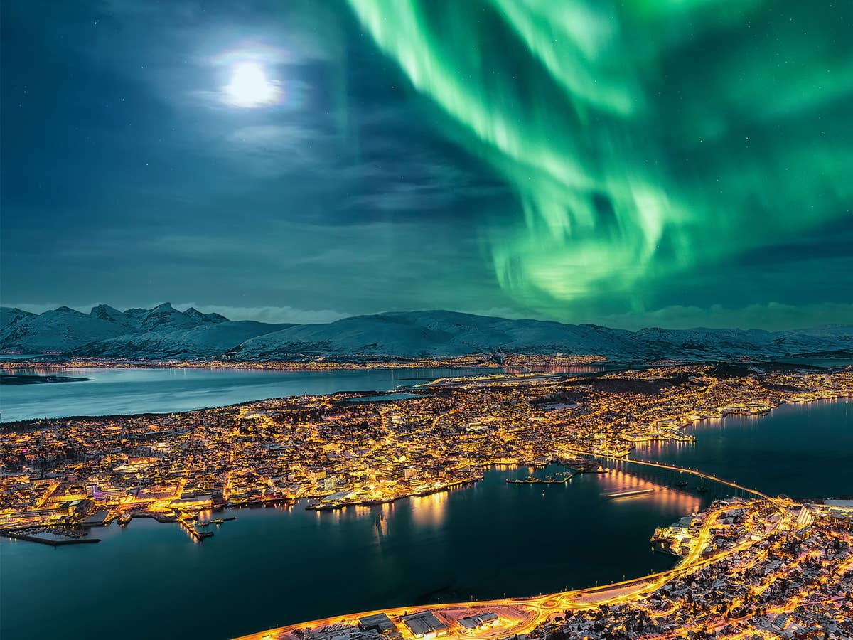 1200x900 Best Places to See the Northern Lights—and Southern Lights's Journal