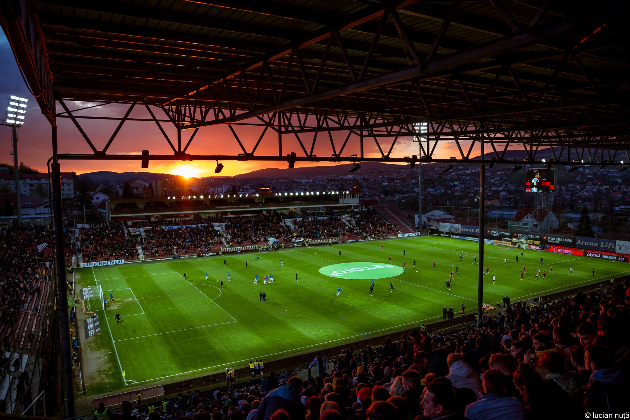 2048x1367 CFR Cluj 0