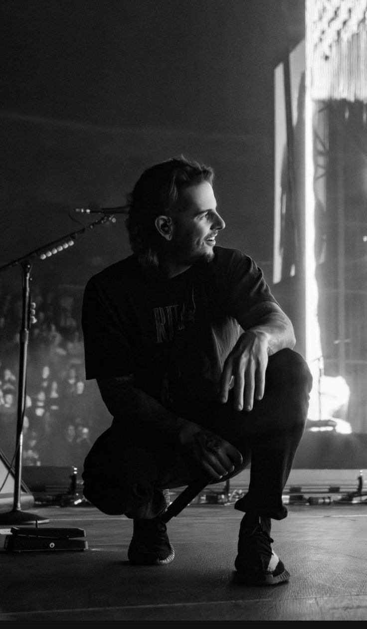 736x1262 M. Shadows, Avenged Sevenfold at Prudential Center, NJ. M shadows poster, M shadows wallpaper, Avenged