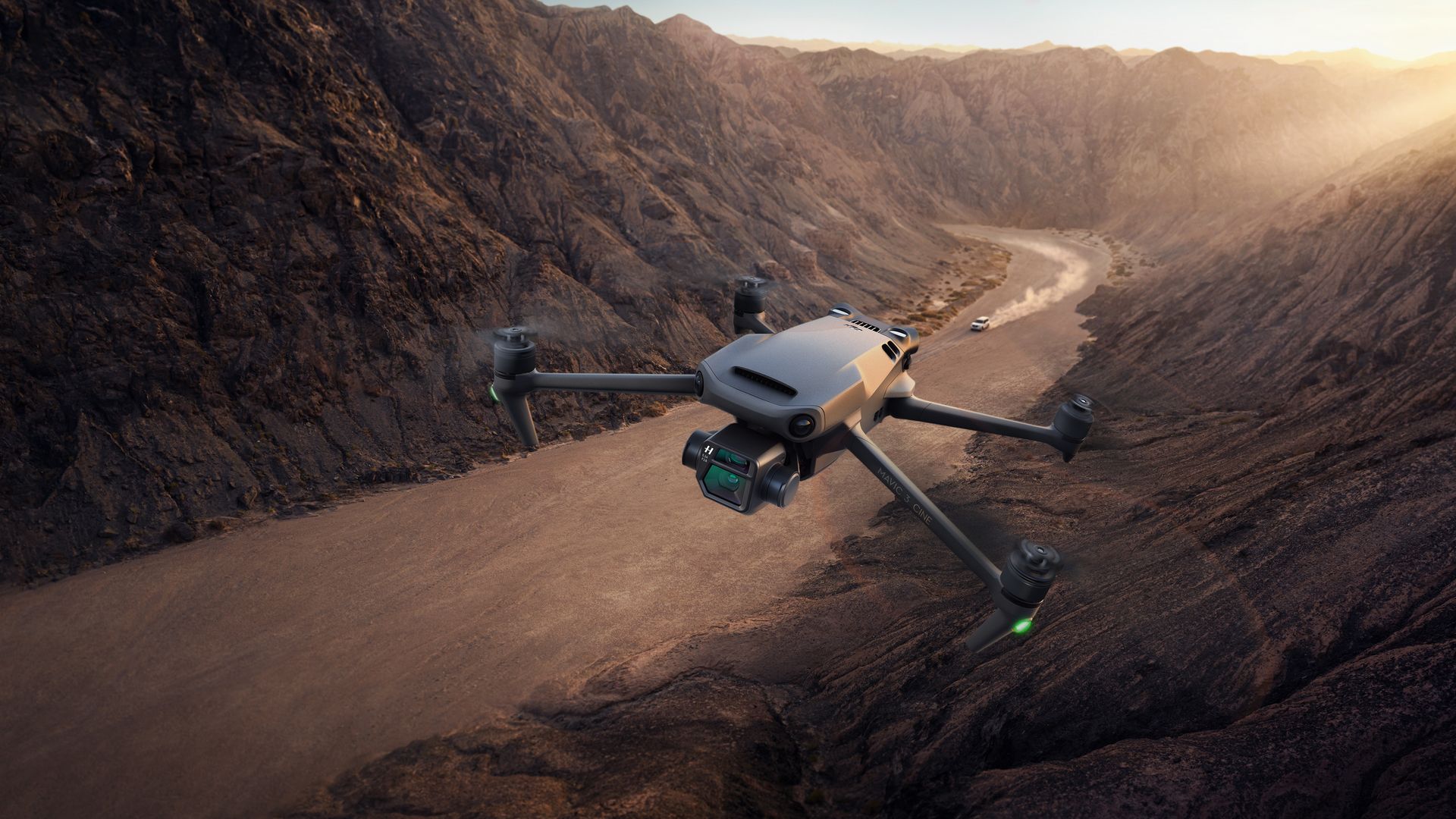 1920x1080 DJI Mavic 3 review: DJI's first compact pro drone is on an entirely different level