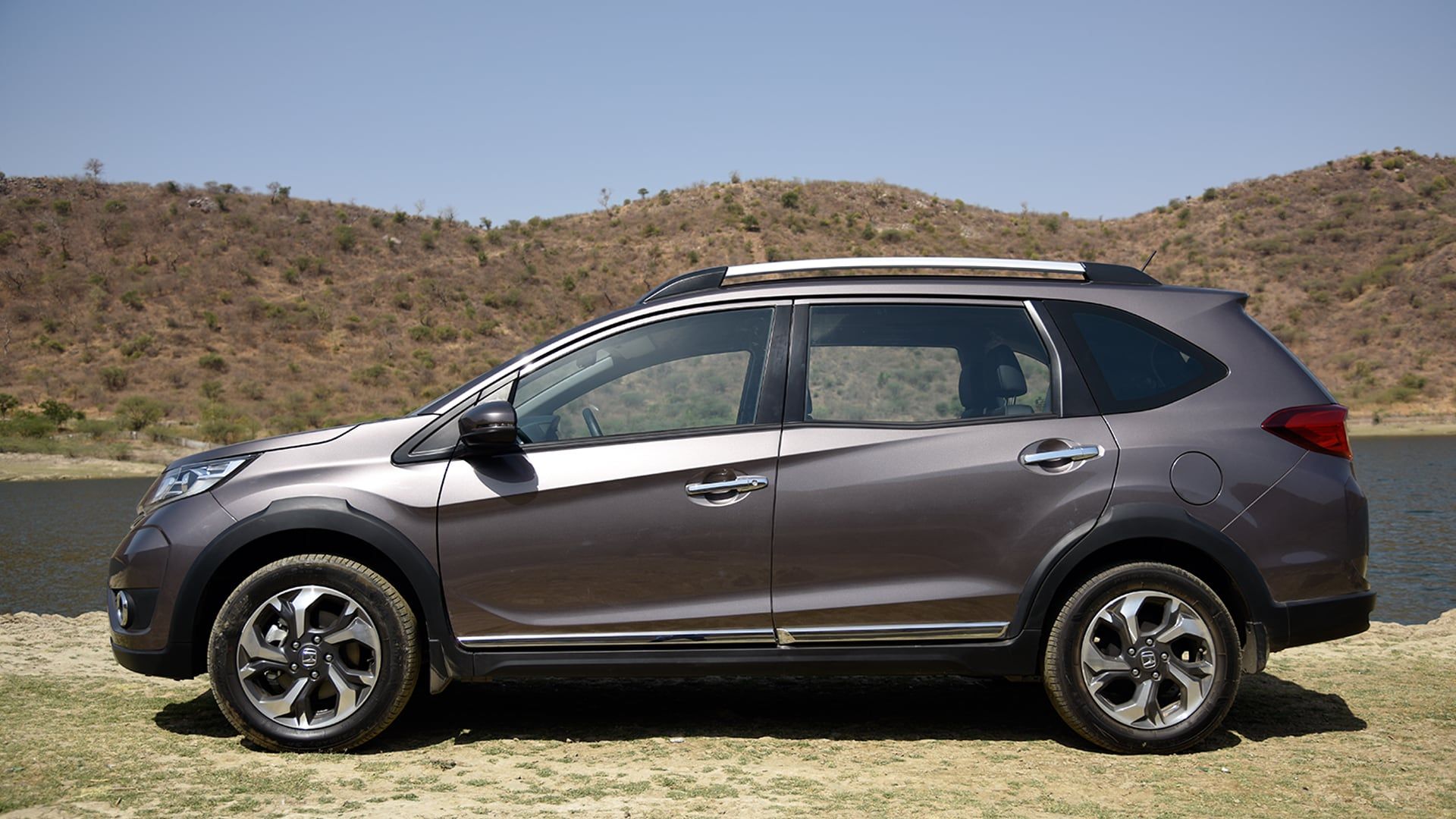 1920x1080 Honda BRV 2016 VX Petrol Exterior Car Photo
