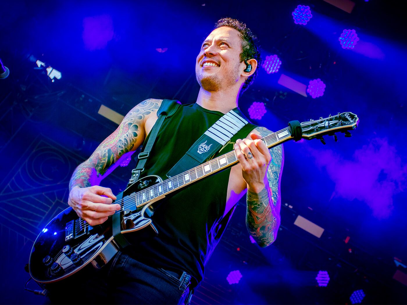 1400x1050 Trivium fan's kindness repaid in Gibson Les Paul Custom from frontman Matt Heafy